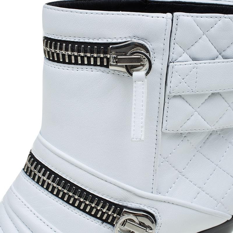 Giuseppe Zanotti White Quilted Leather Ankle Boots Size 39 1