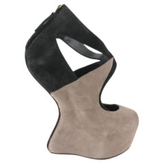 Giuseppe Zanotti Damen 35.5 Schwarz x Grau Wildleder Cannella Ohne Absatz Plateaus