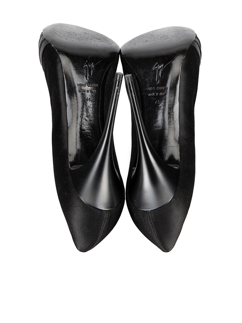Giuseppe Zanotti Women's Black Crystal Embellished Toe Cap Pumps 1