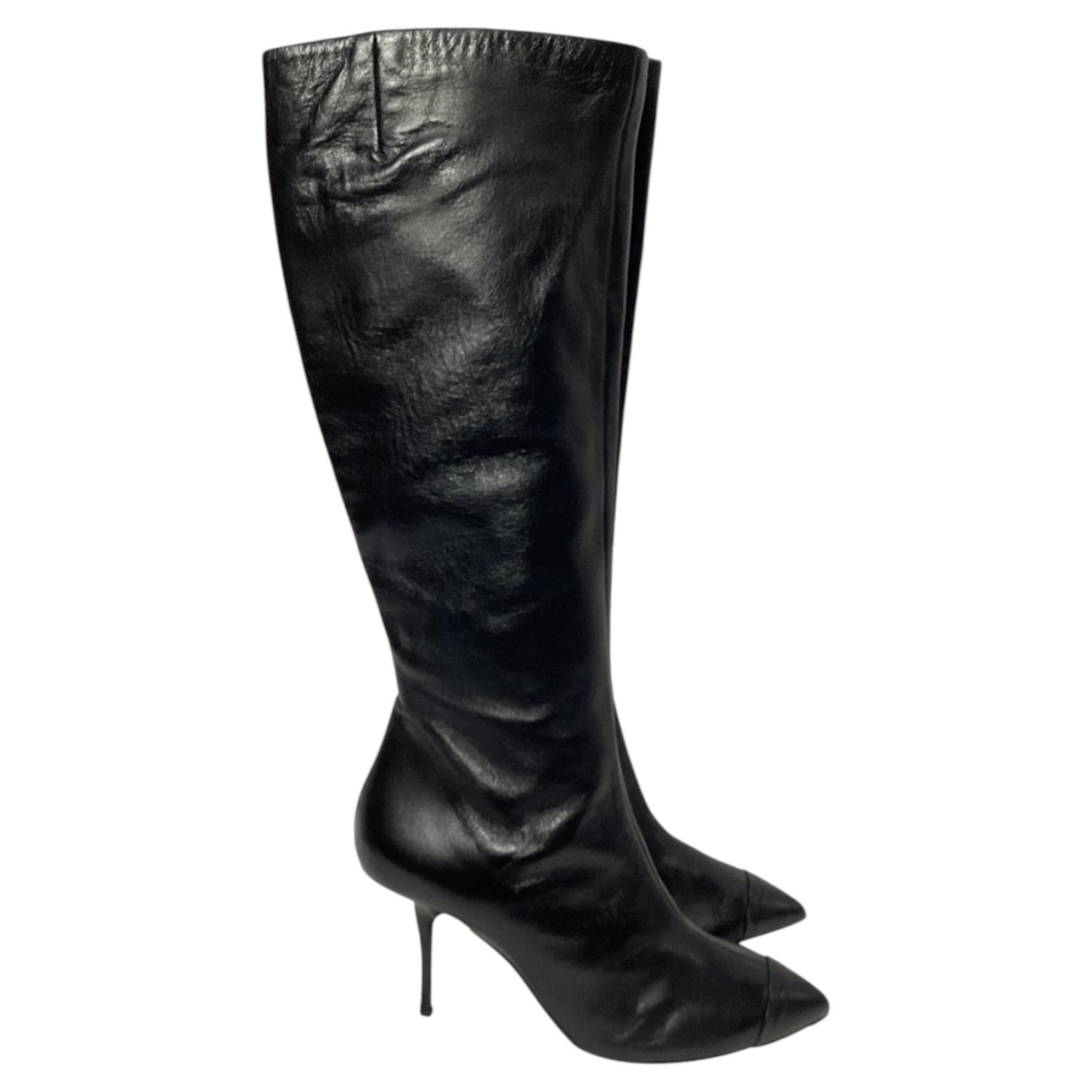 Giuseppe Zanotti Zipped Heeled Knee-High Boots in Black Leather
