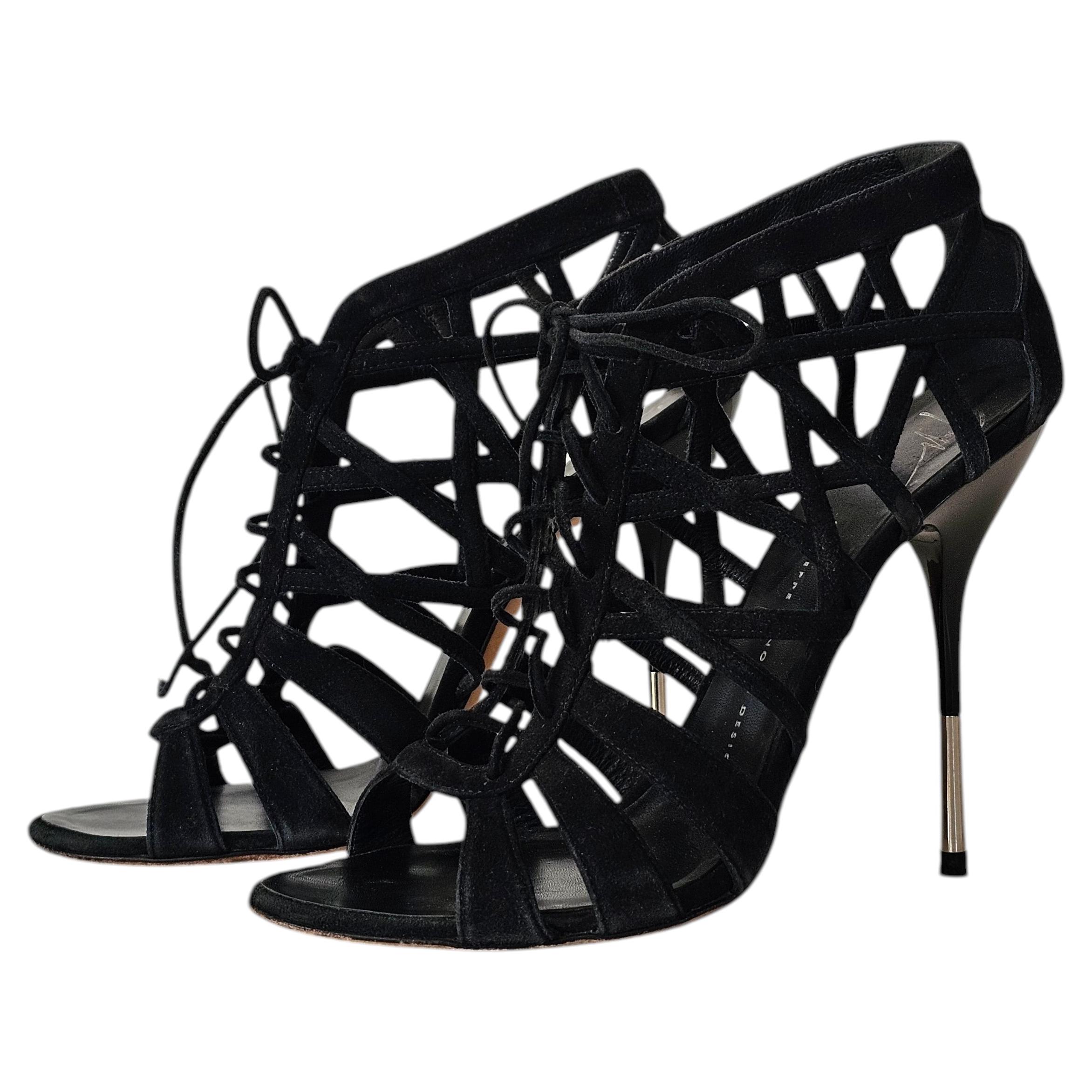 Giusseppe Zanotti Lace Up Gladiator Suede Cage Black Heels size 40