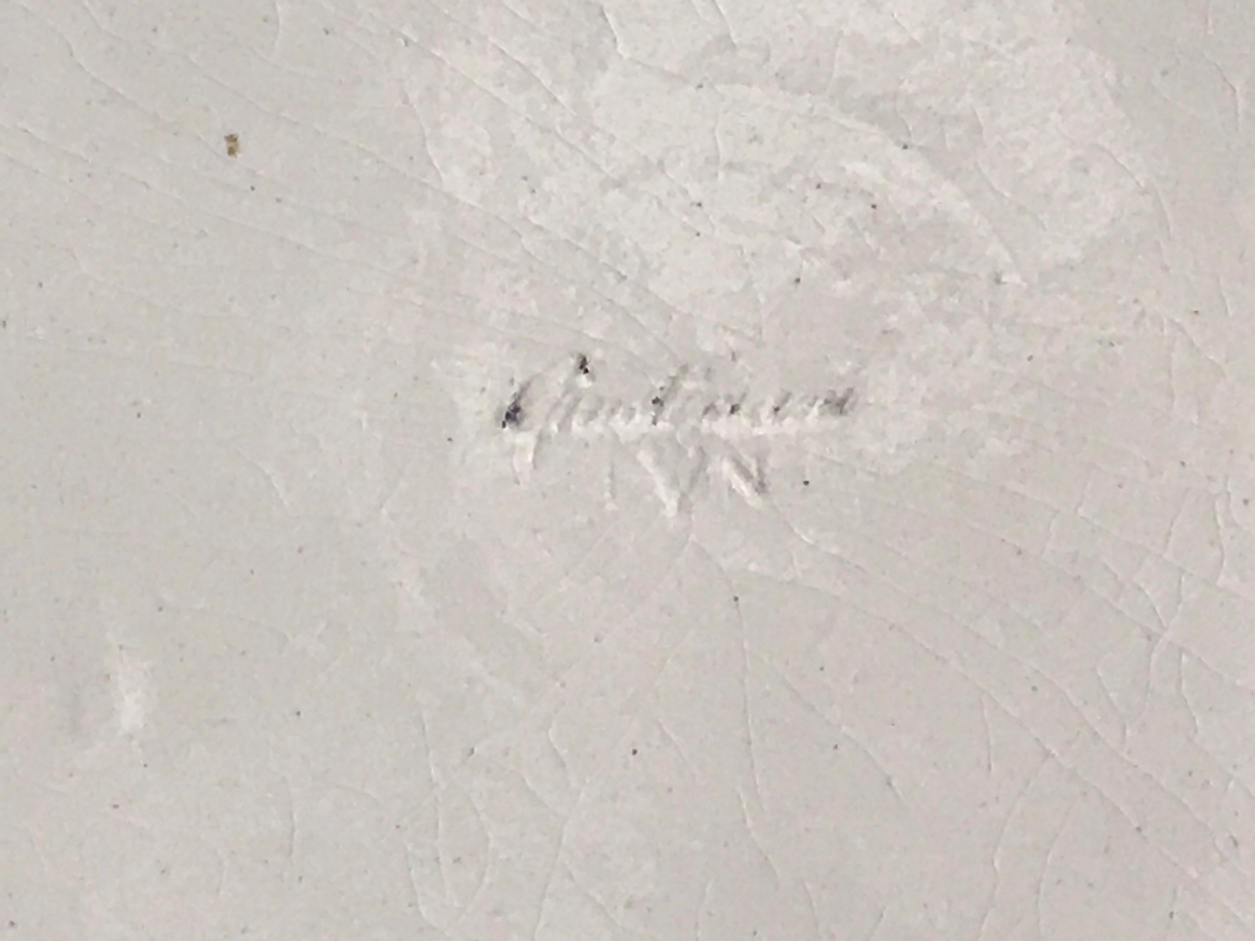 Piatto in ceramica a motivi egiziani Giustiniani con riflessi dorati, Roditore in vendita 2