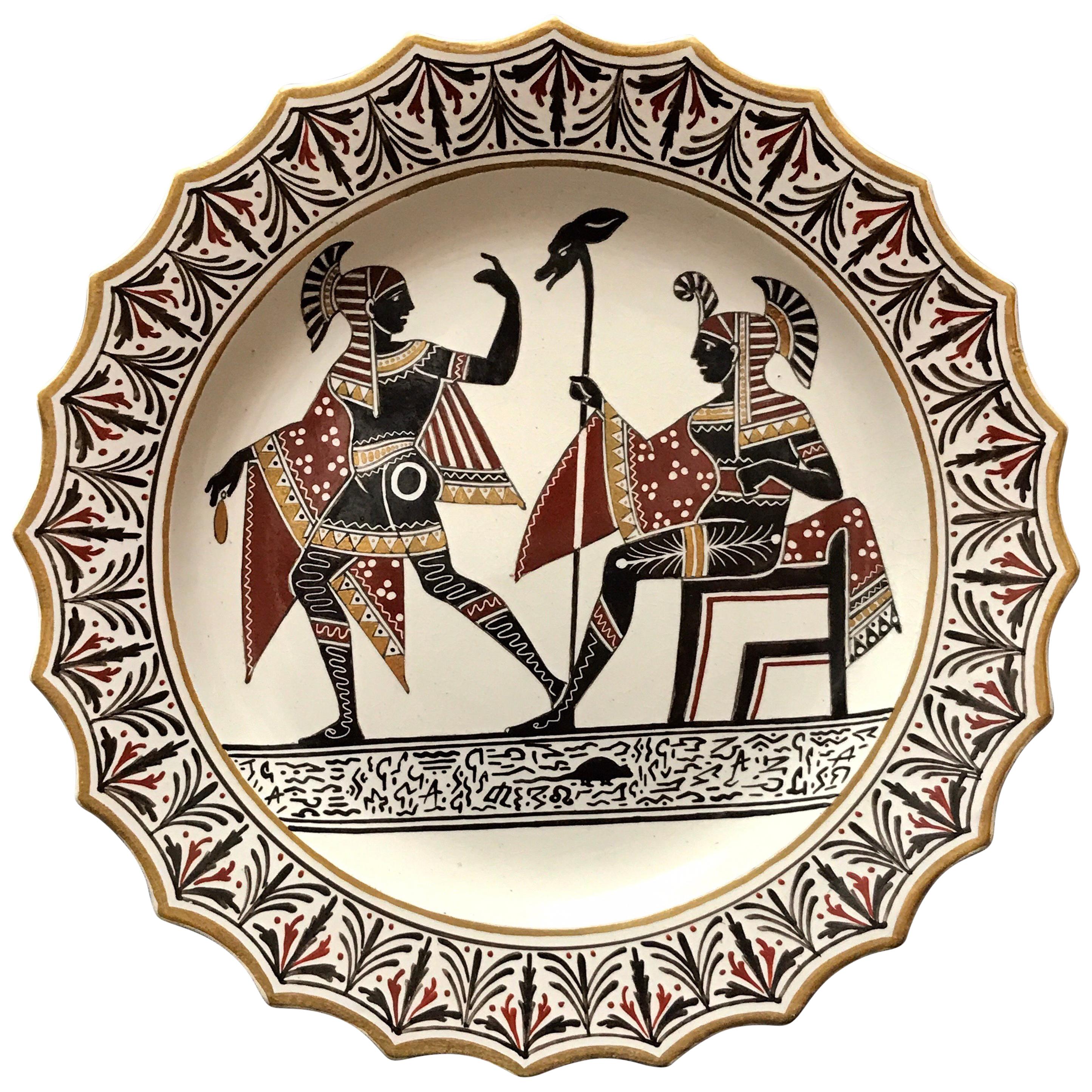 Giustiniani-Töpferwarenteller mit ägyptischem Motiv und vergoldeten Highlights, Rodent