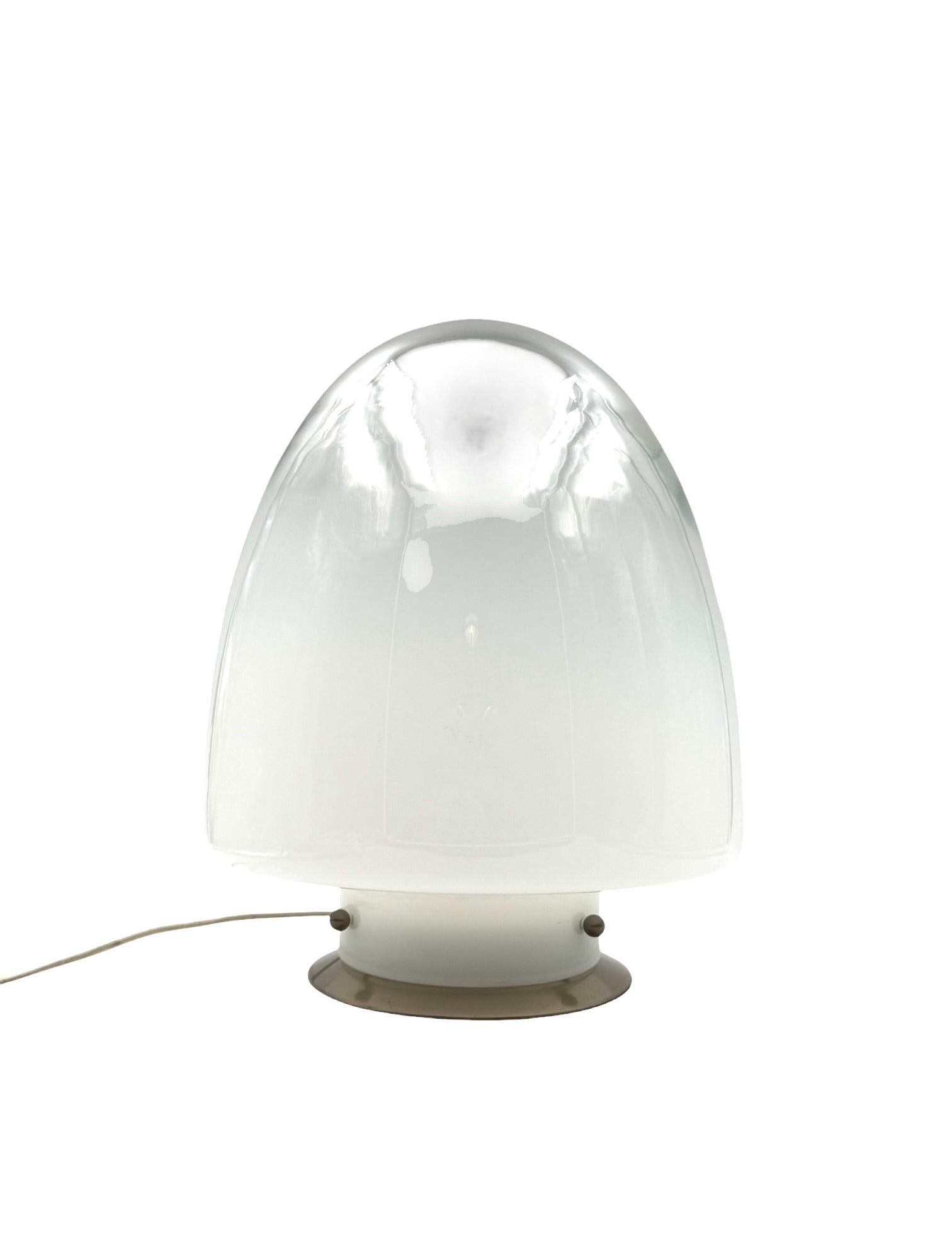 Late 20th Century Giusto Toso, lampe de table Ebe mod. en verre d'art de Murano, Leucos, Italie, années 1970 en vente