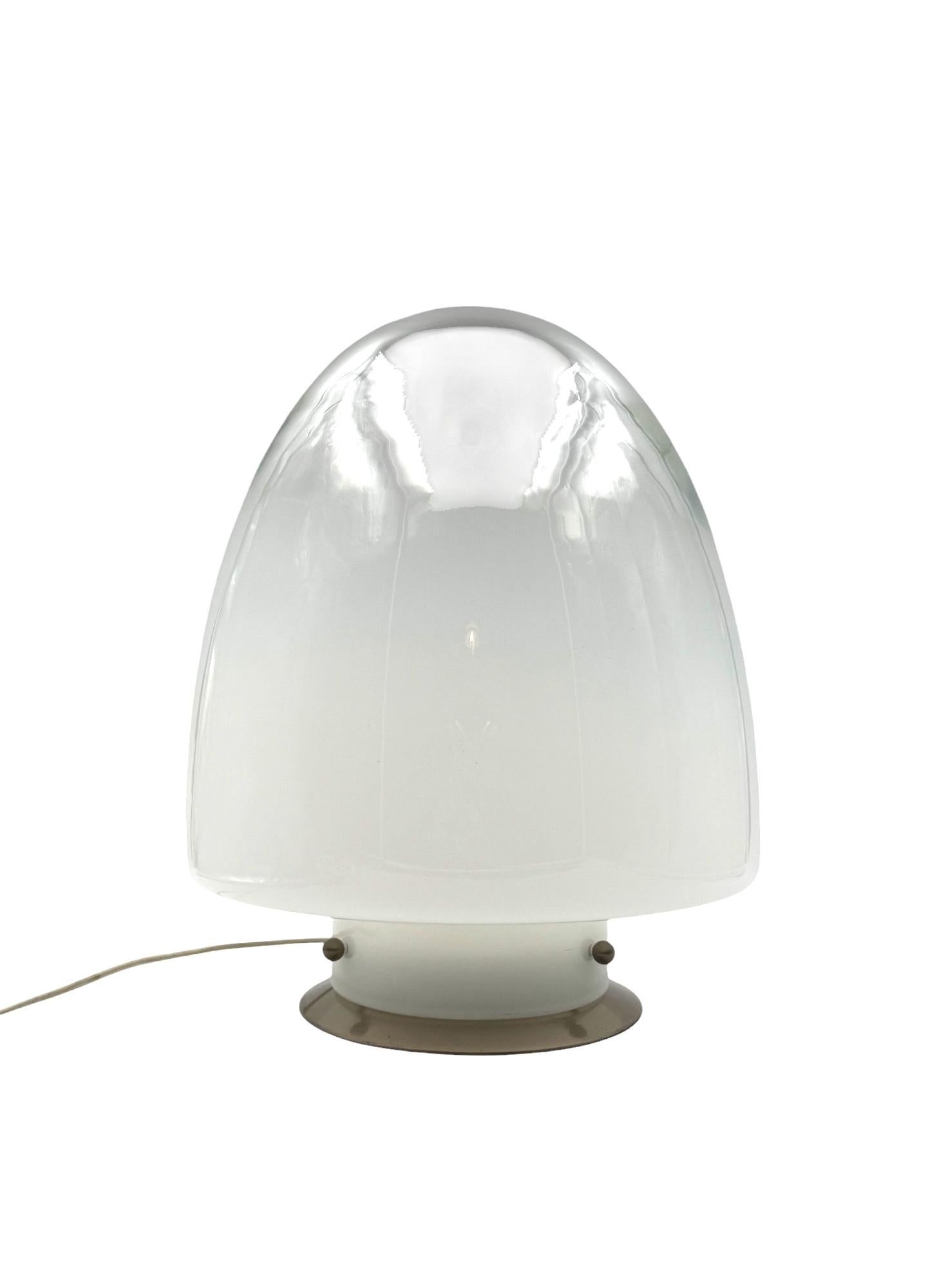 Giusto Toso, lampe de table Ebe mod. en verre d'art de Murano, Leucos, Italie, années 1970 en vente 1