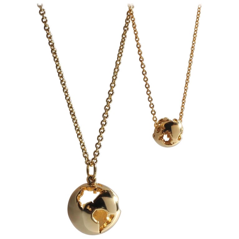 Give The World Yellow Gold Plate Set Of 2 Clic Pendant Necklaces For At 1stdibs Yellow Gold Plate Set Of 2 Clic