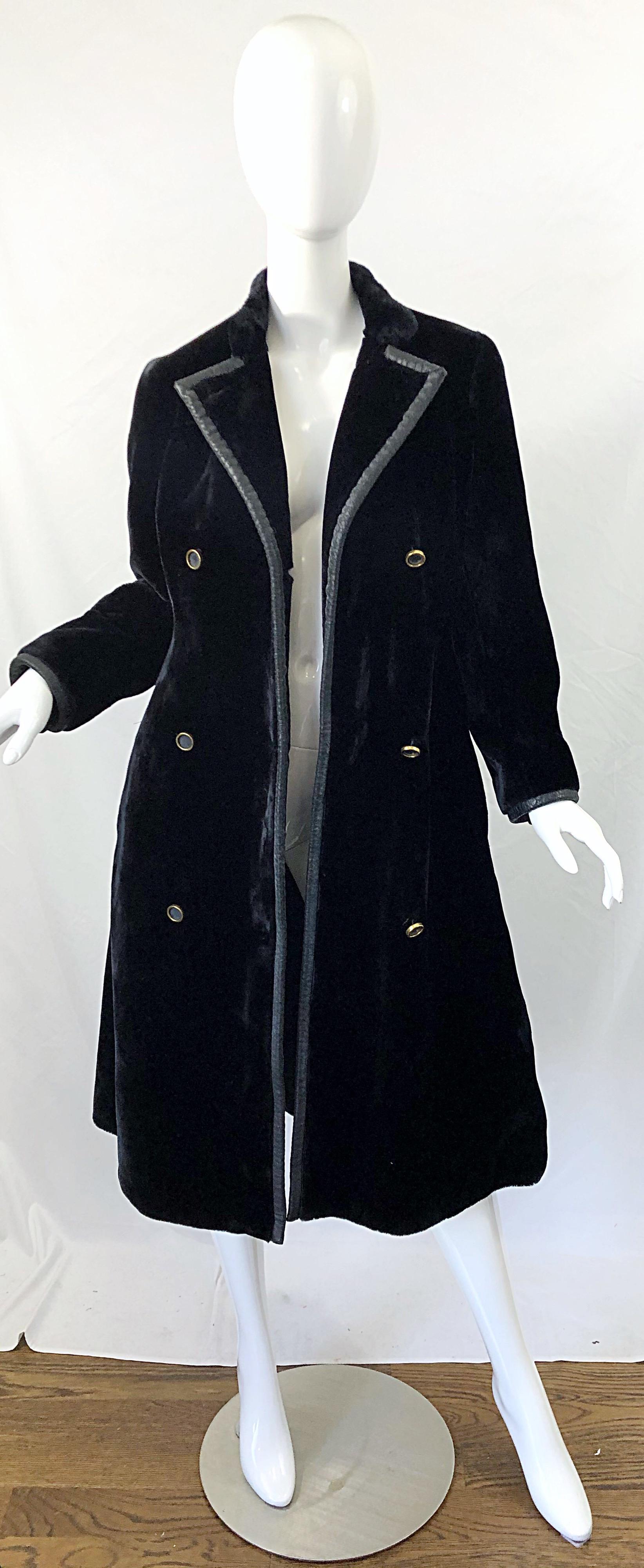 Givenchy 1960s Faux Fur Black Double Breasted Vintage 60s Swing Jacket Coat 5