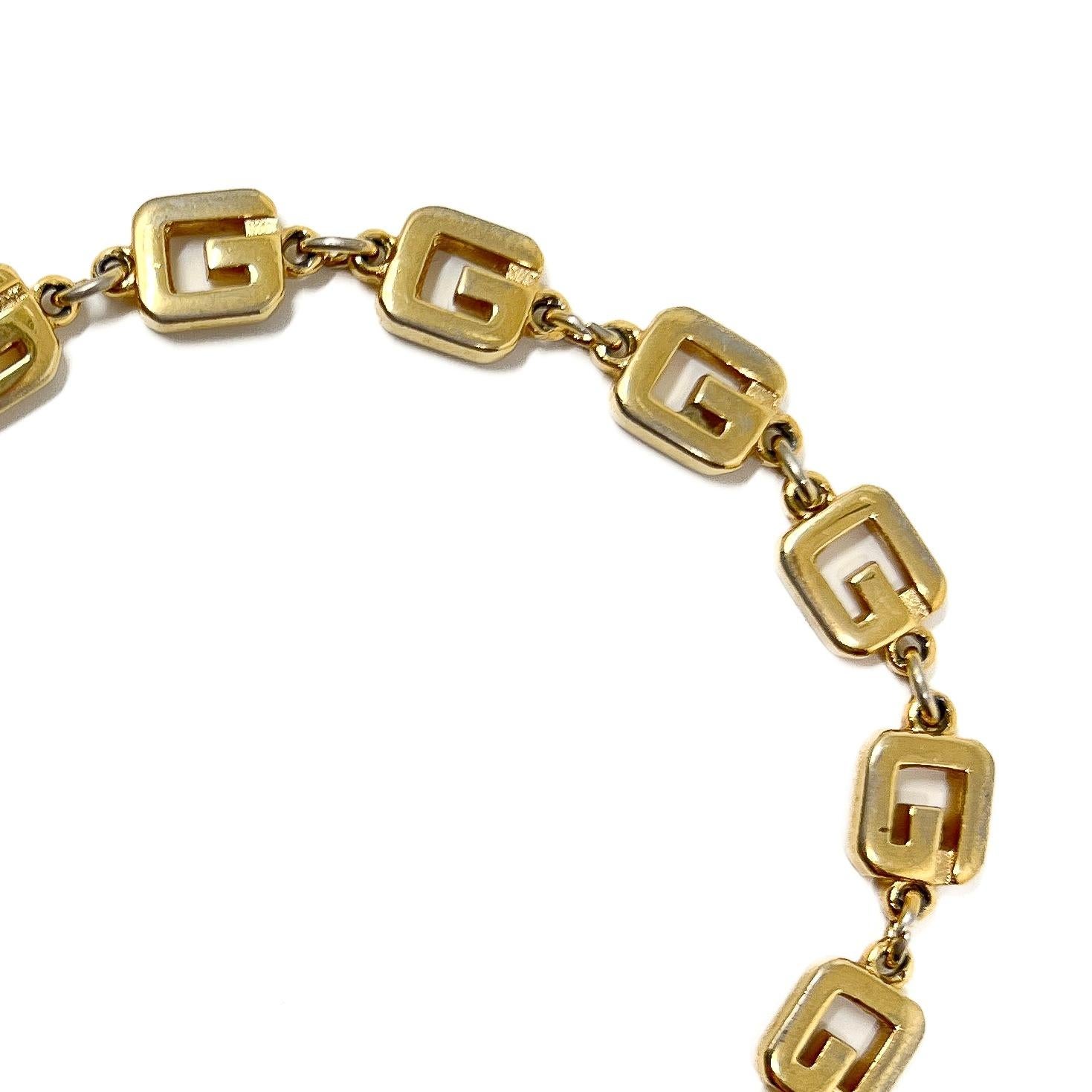 Pulsera vintage Givenchy 1970 chapada en oro 