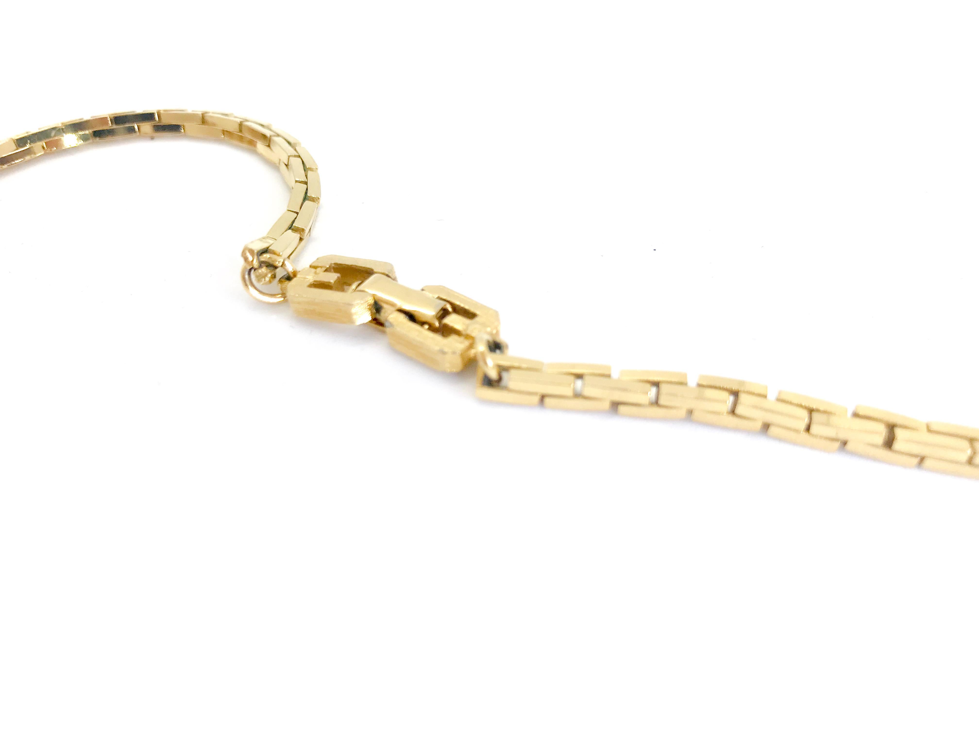 Givenchy 1970s Vintage Articulated Gold Tone Chain In Excellent Condition In London, GB
