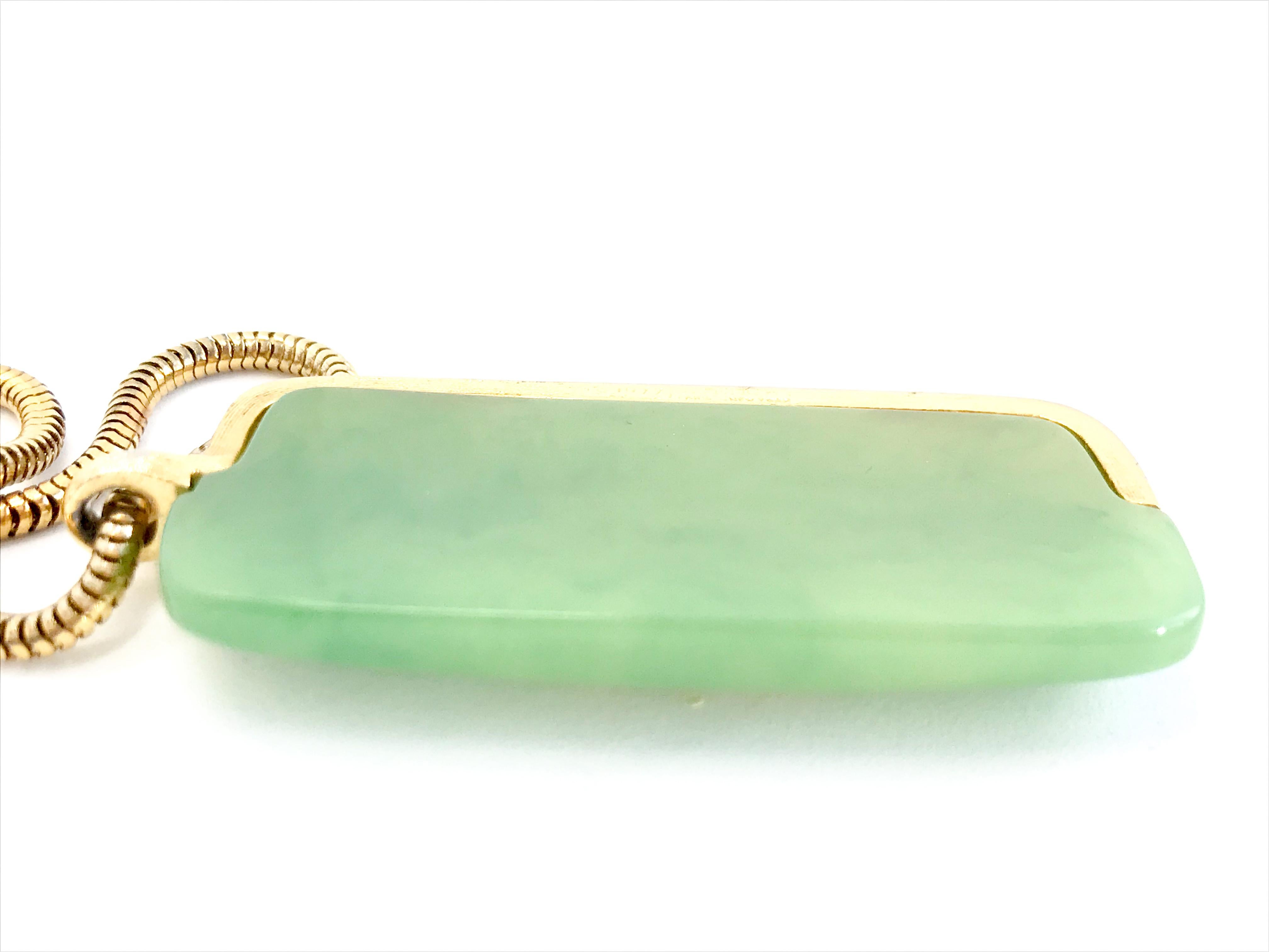Givenchy 1970s Vintage Gold Plated Jade Green Pendant Necklace  3