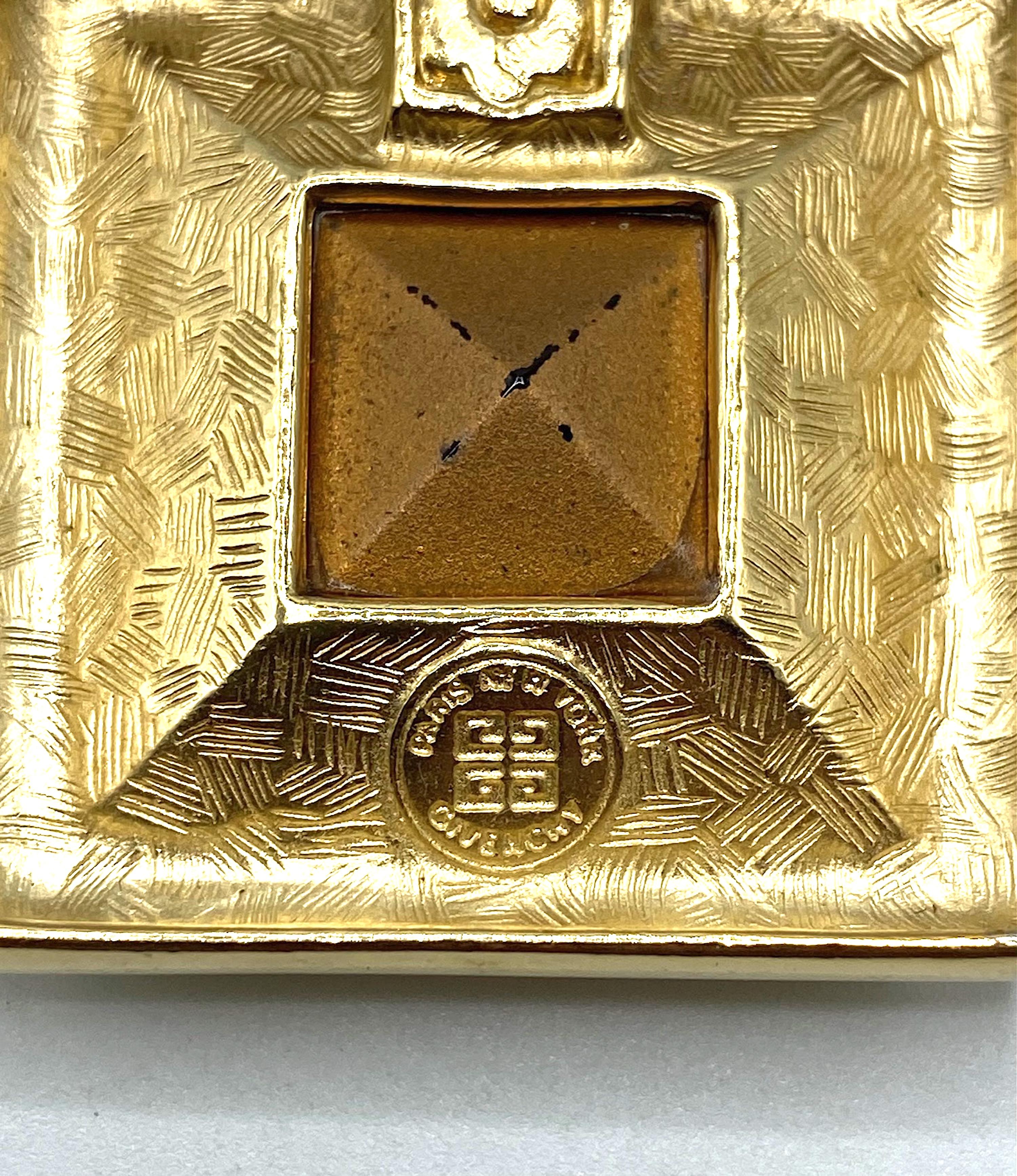 Givenchy 1980s Gold Link Necklace with Square Purple Crystal Pendant For Sale 1