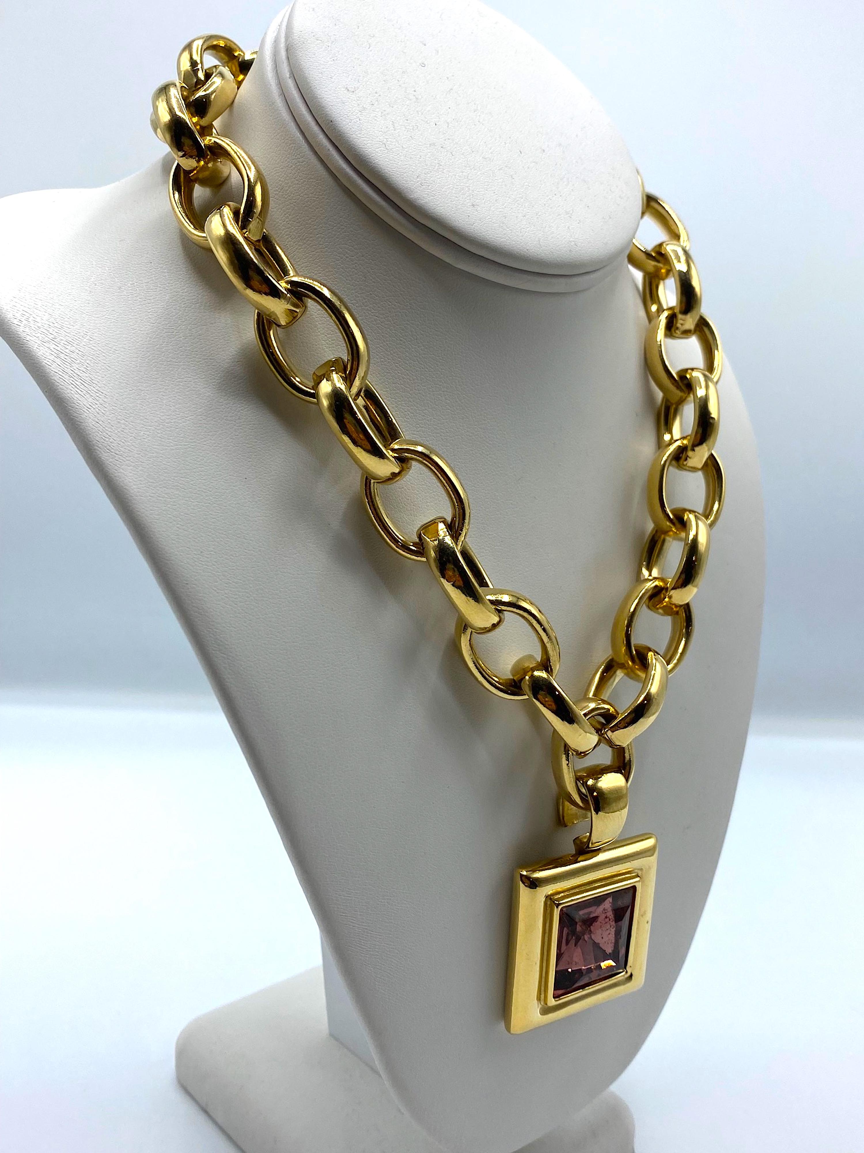 Givenchy 1980s Gold Link Necklace with Square Purple Crystal Pendant For Sale 3