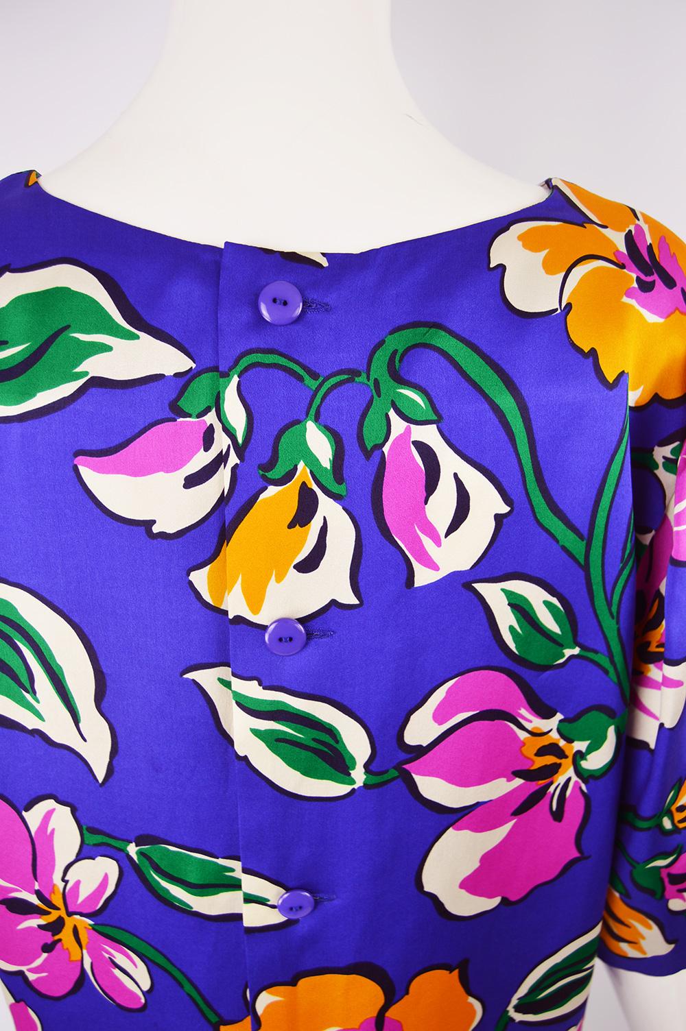 Givenchy 1980s Vintage Blue Floral Print Silk Charmeuse Nouvelle Boutique Blouse 3