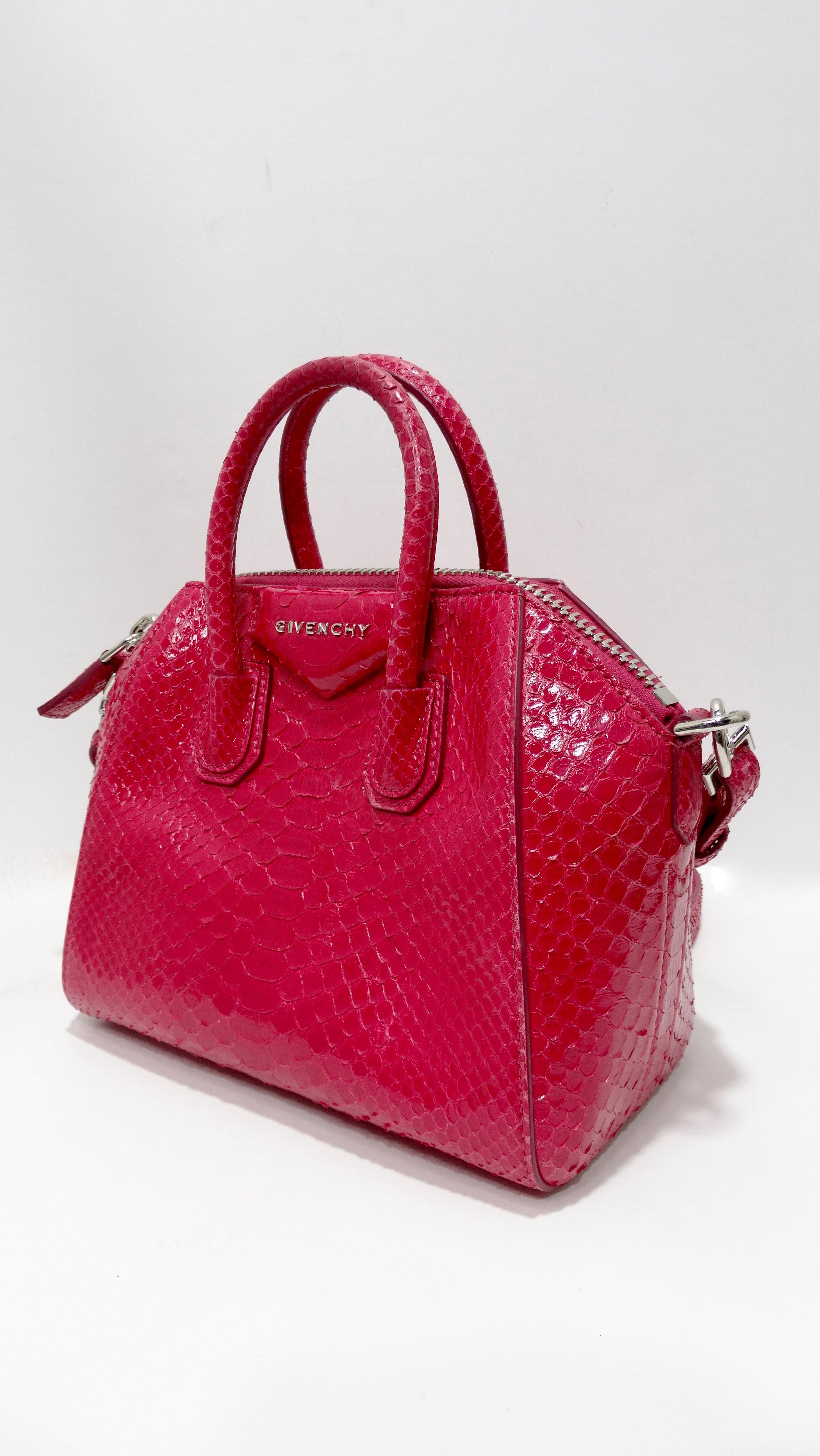 Antigona Mini-Python-Tasche von Givenchy  im Angebot 6