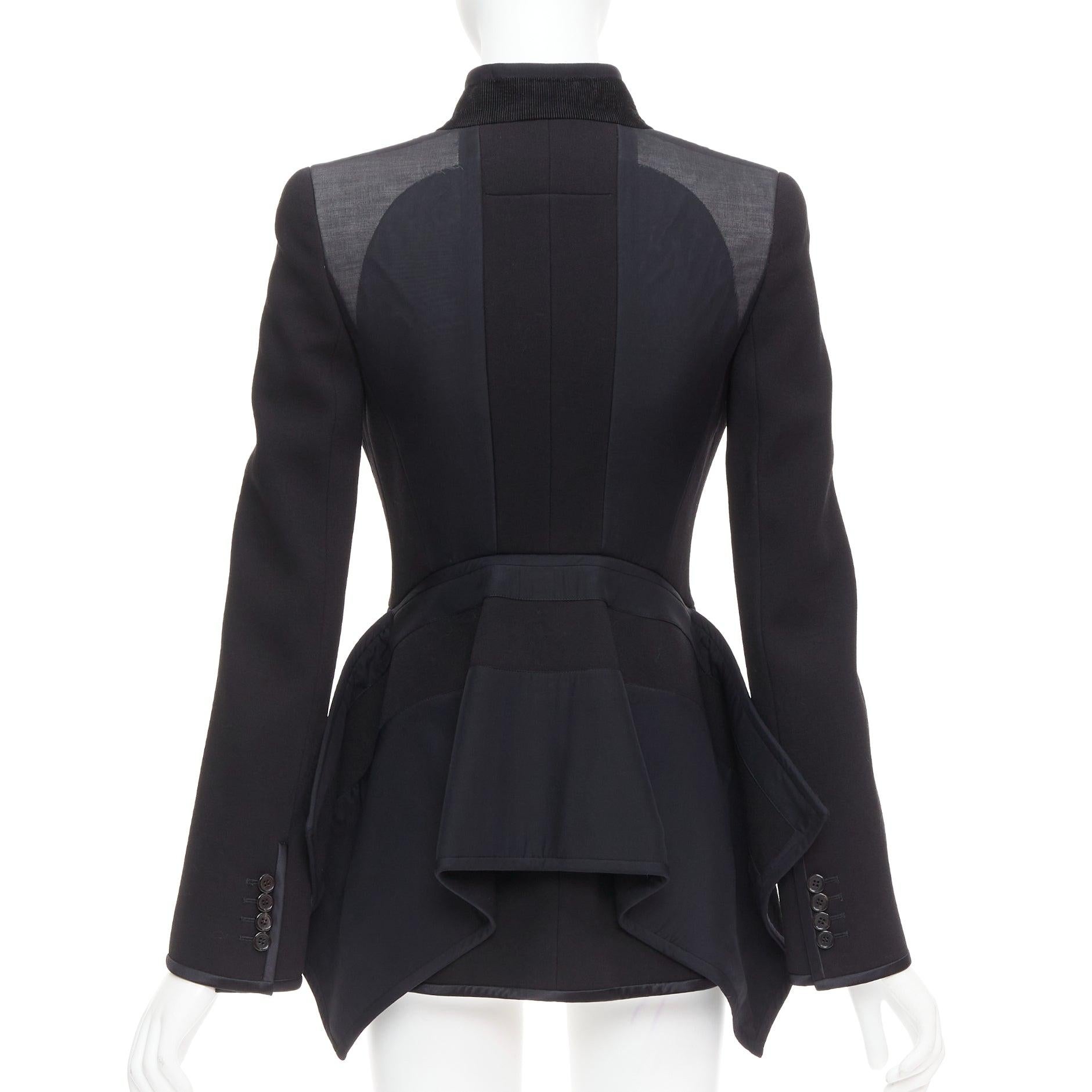GIVENCHY 2012 Runway noir structurel blazer peplum à superposition de voiles en vente 1