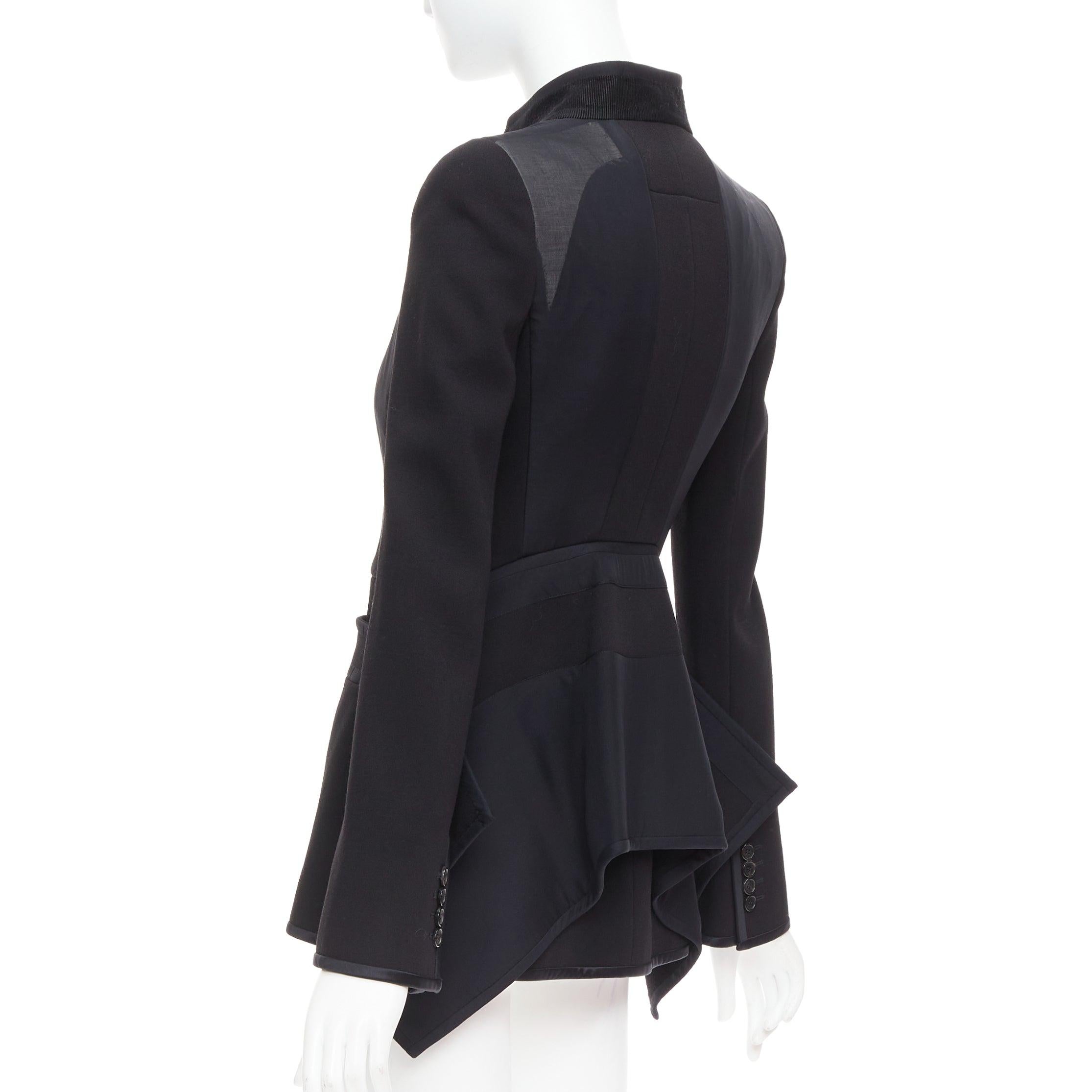 GIVENCHY 2012 Runway noir structurel blazer peplum à superposition de voiles en vente 2