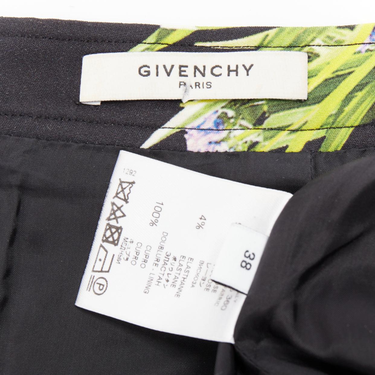GIVENCHY 2012 symmetrischer lila-grüner Orchideen-Bleistiftrock aus Viskose FR38 M im Angebot 3