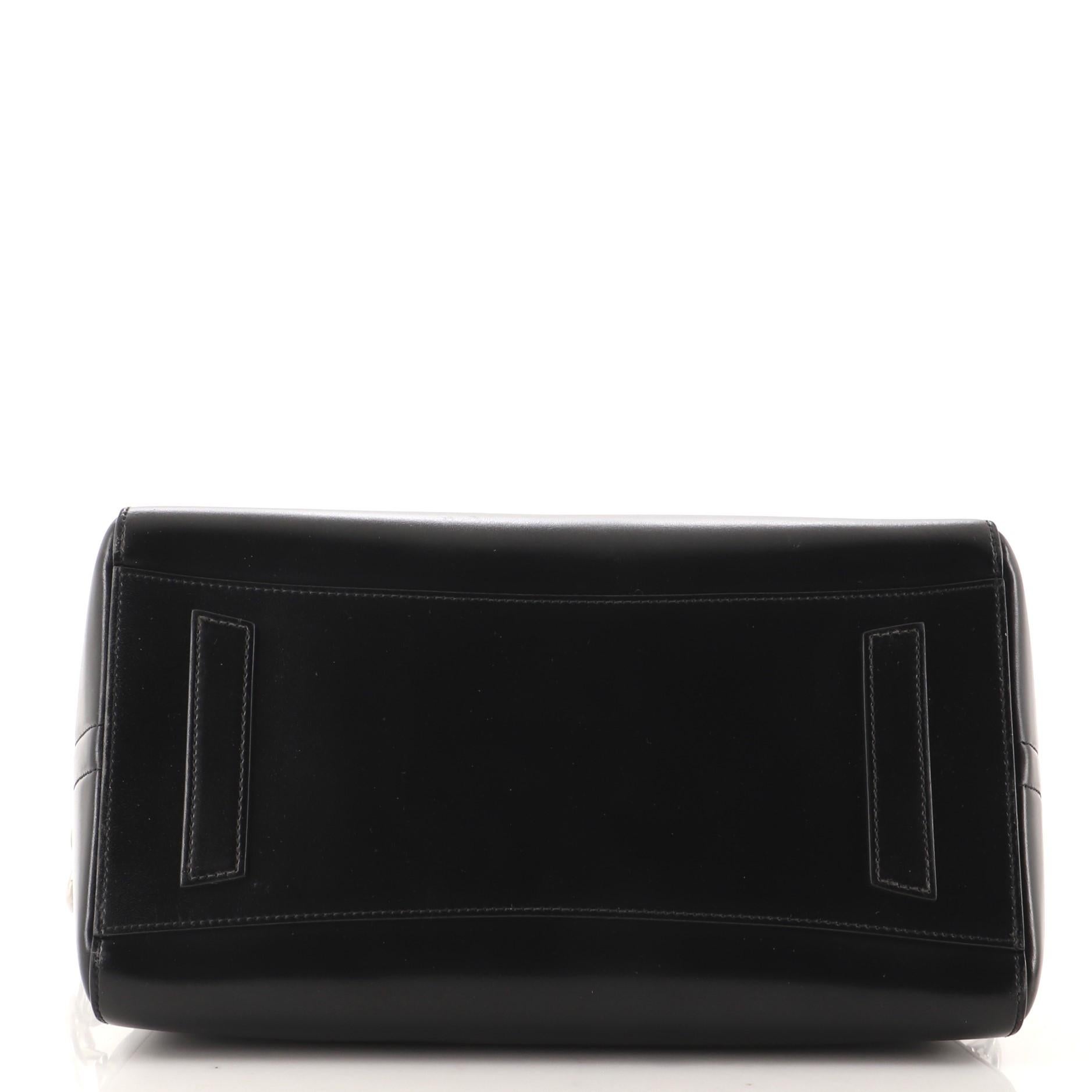 Antike Givenchy Antigona Tasche aus glasiertem Leder Medium für Damen oder Herren