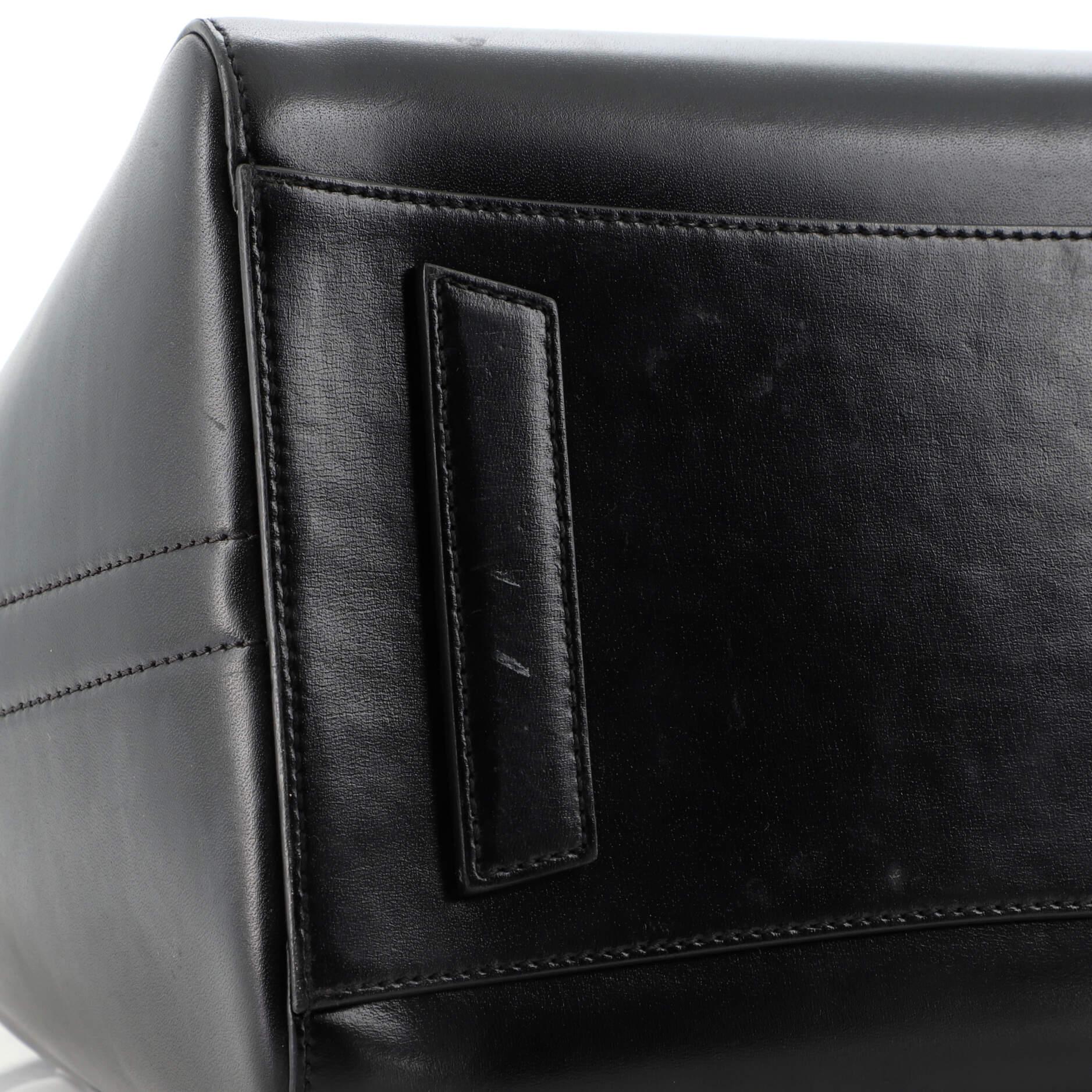 Givenchy Antigona Bag Glazed Leather Medium 1