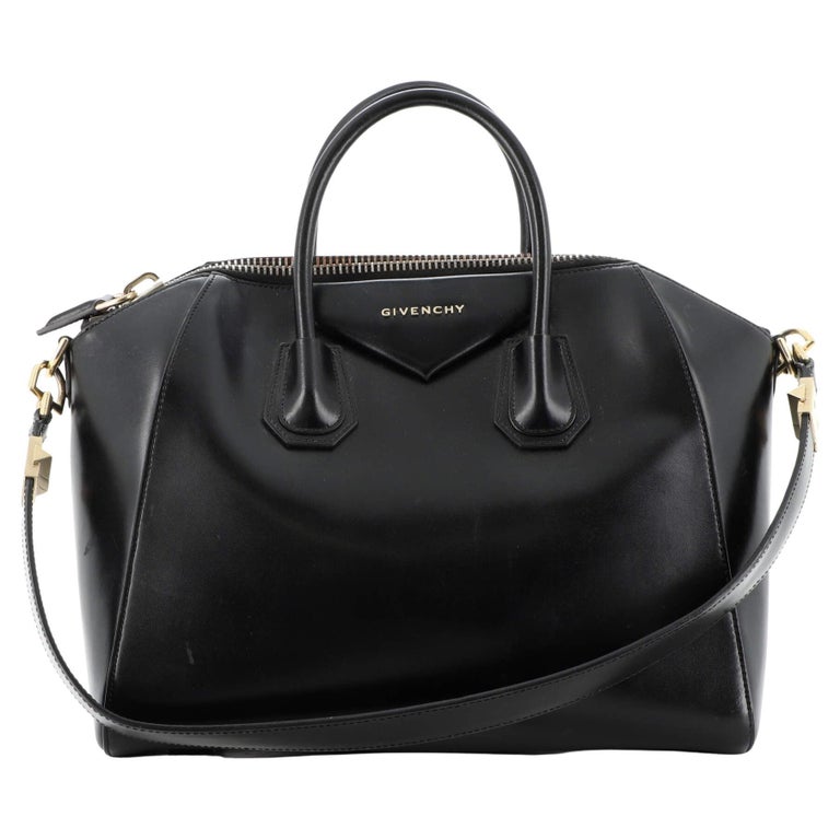 Givenchy Antigona Bag Glazed Leather Medium For Sale at 1stDibs