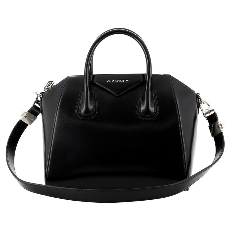 Givenchy Antigona Bag Glazed Leather Small For Sale at 1stDibs