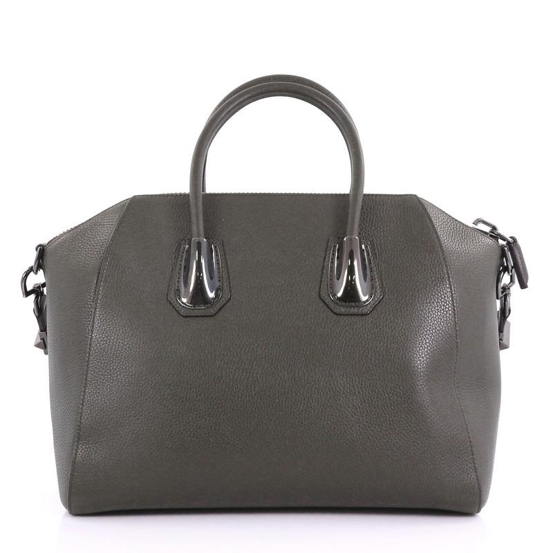 Black Givenchy Antigona Bag Leather and Kenya Metal Medium