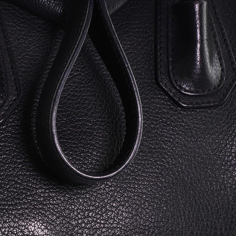 Givenchy Antigona Bag Leather Small  5