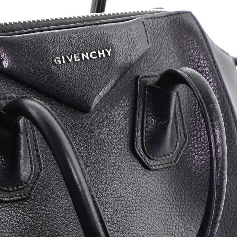 Givenchy Antigona Bag Leather Small  4