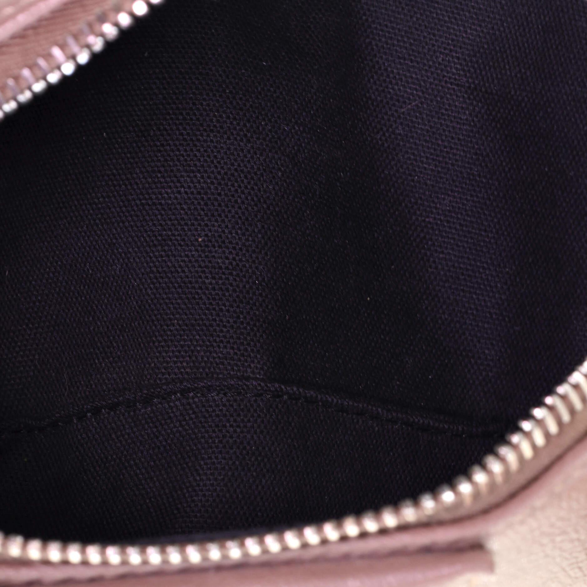 Givenchy Antigona Beauty Clutch Leather 1