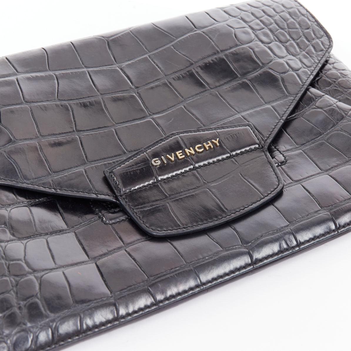 GIVENCHY Antigona black embossed leather silver logo envelope clutch For Sale 1