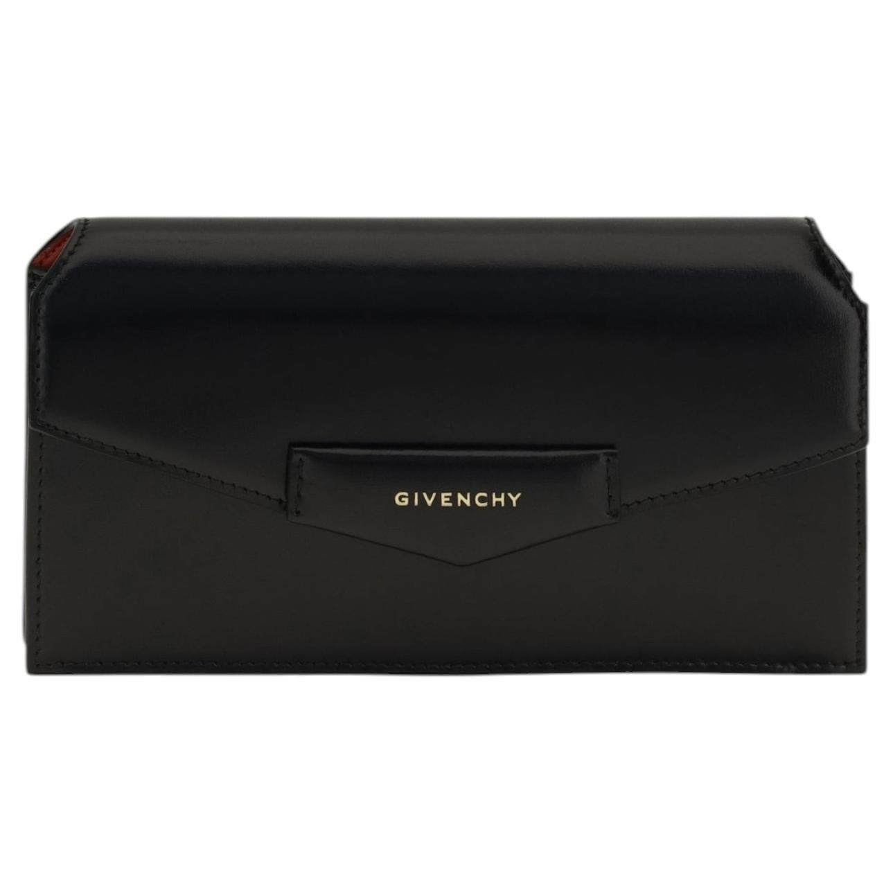 Pochette Givenchy Antigona Box — Nera