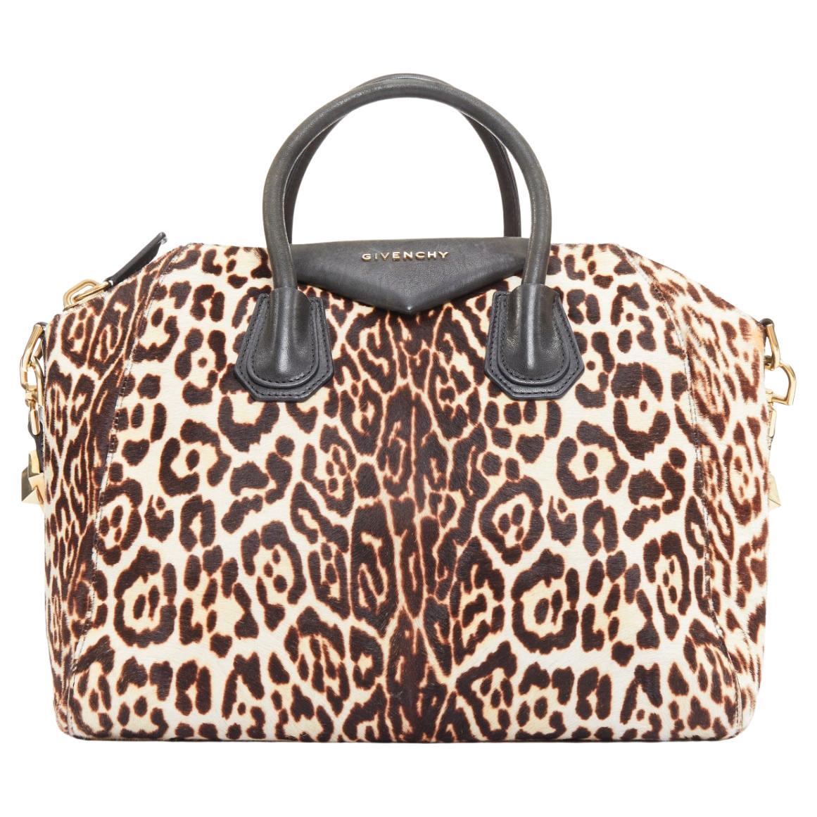 GIVENCHY Antigona brown leopard print calf skin silver logo top handle bag en vente
