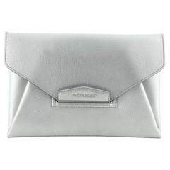 Antigona Umschlag-Clutch aus Leder Medium von Givenchy