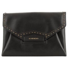 Givenchy Antigona Umschlag Clutch Nieten Leder Medium