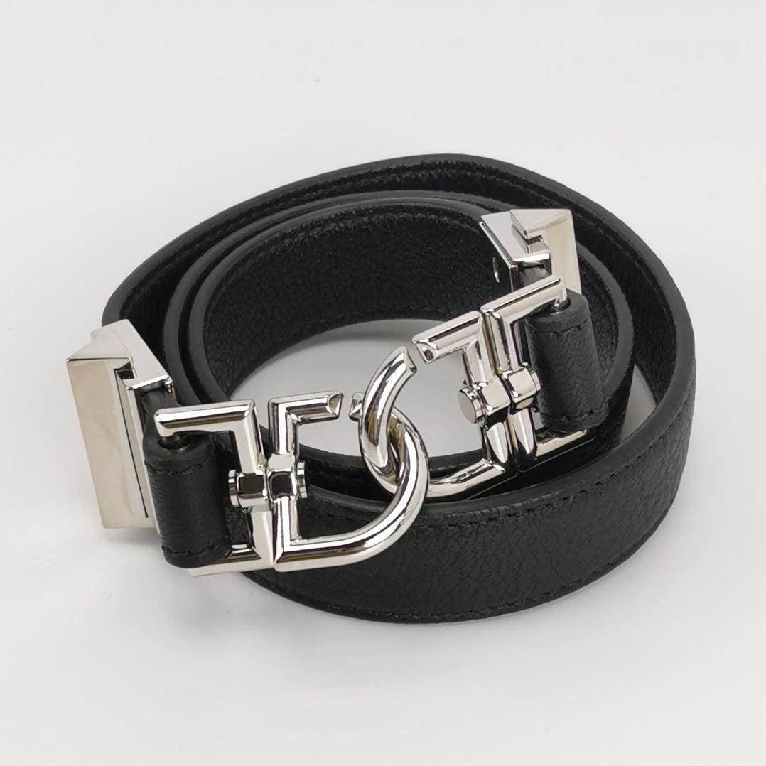 Givenchy Antigona Small Black Calfskin Leather Top Handle bag with Strap For Sale 9