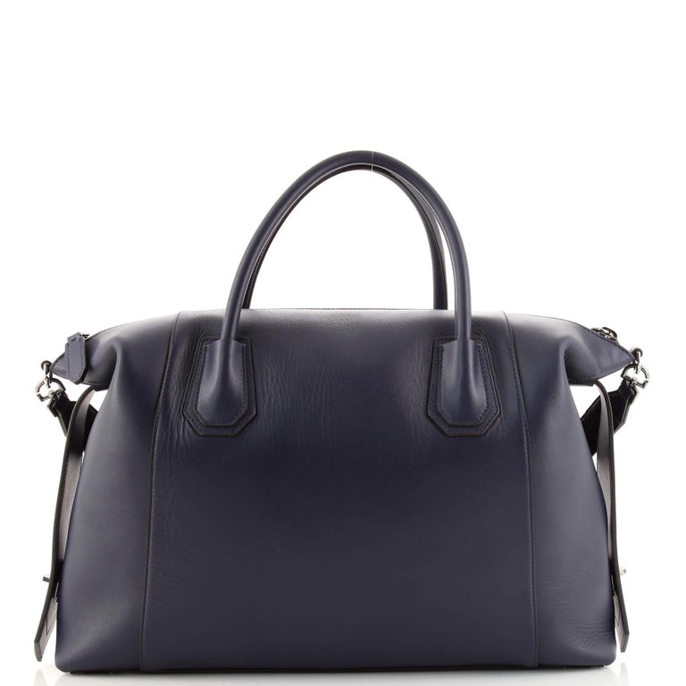 Givenchy Antigona Bag Leather with Zipper Detail Medium at 1stDibs