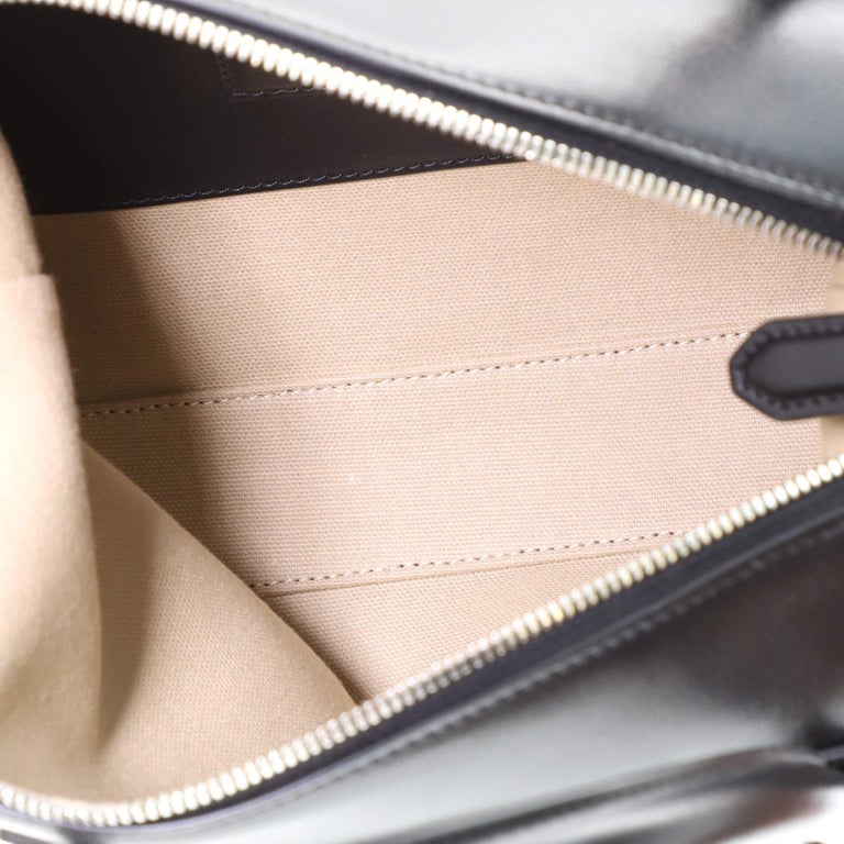 Givenchy Antigona Soft Bag Leather Small For Sale at 1stDibs