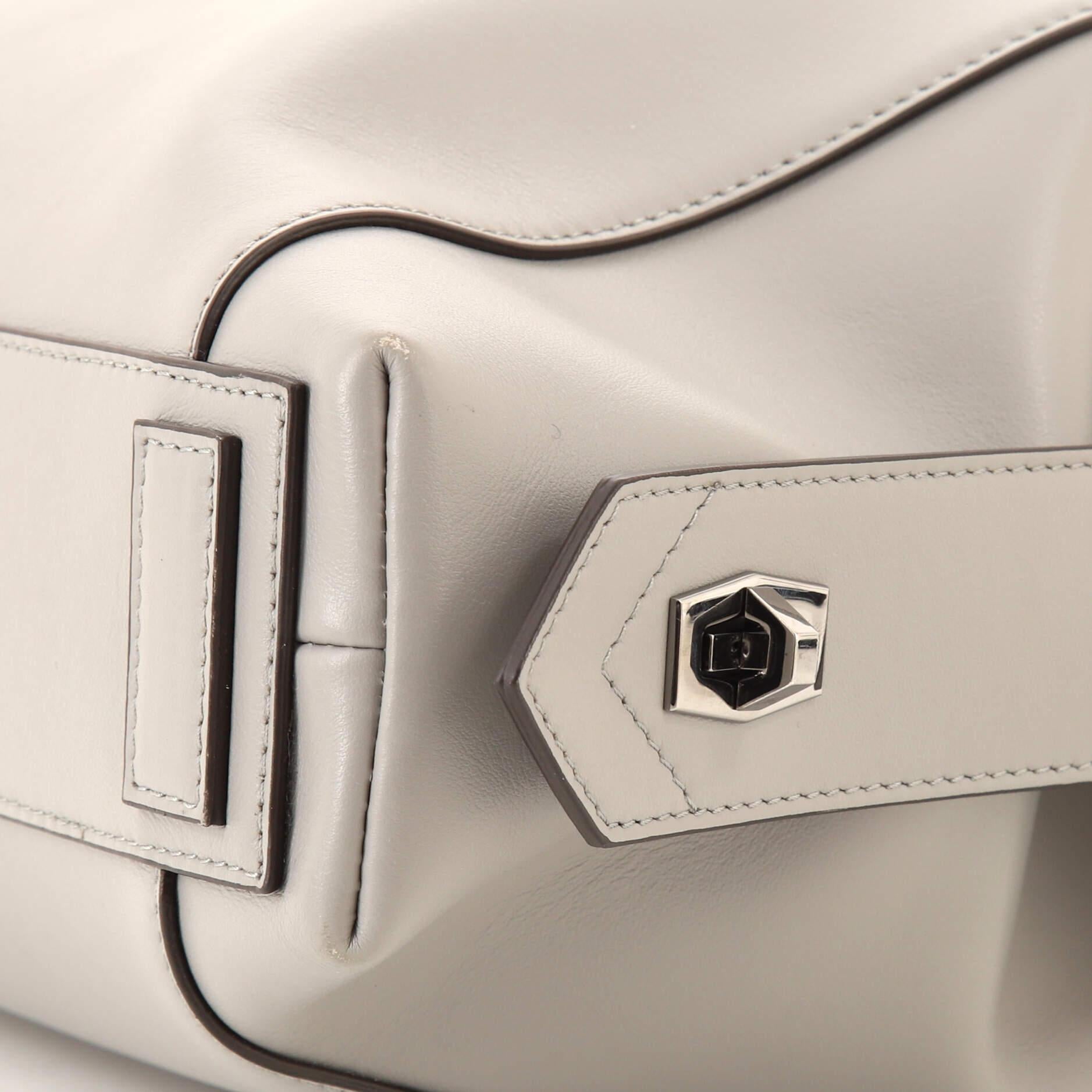 Givenchy Antigona Soft Bag Leather Small 2