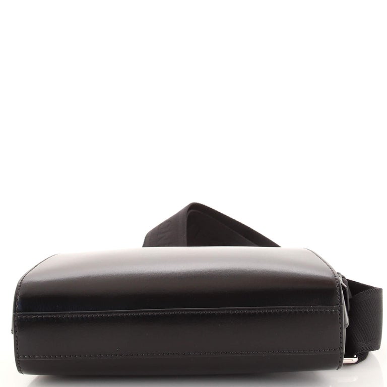 Givenchy Antigona U Crossbody Bag Leather For Sale at 1stDibs