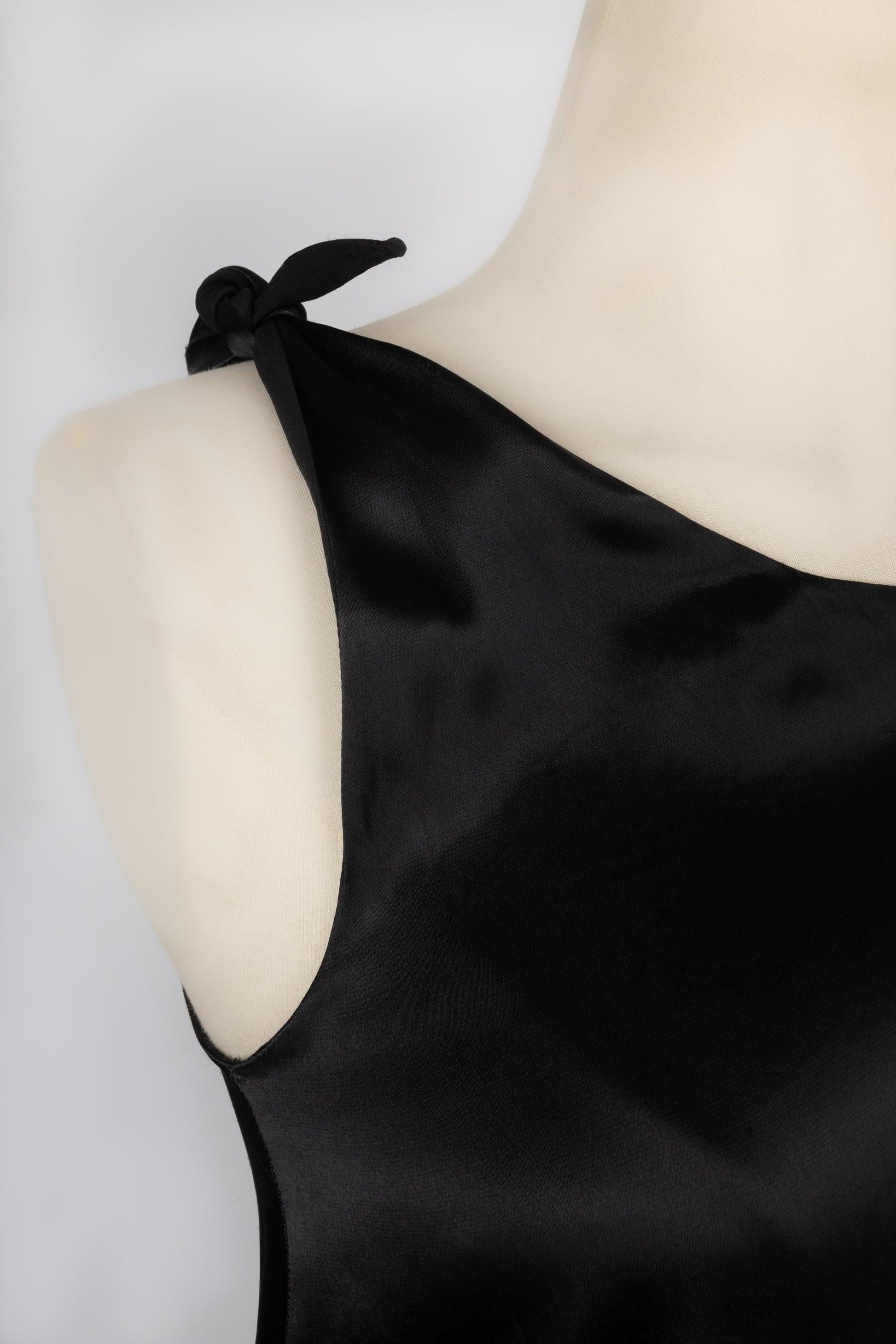 Givenchy Asymmetrisches Kleid aus schwarzem Satin im Angebot 1