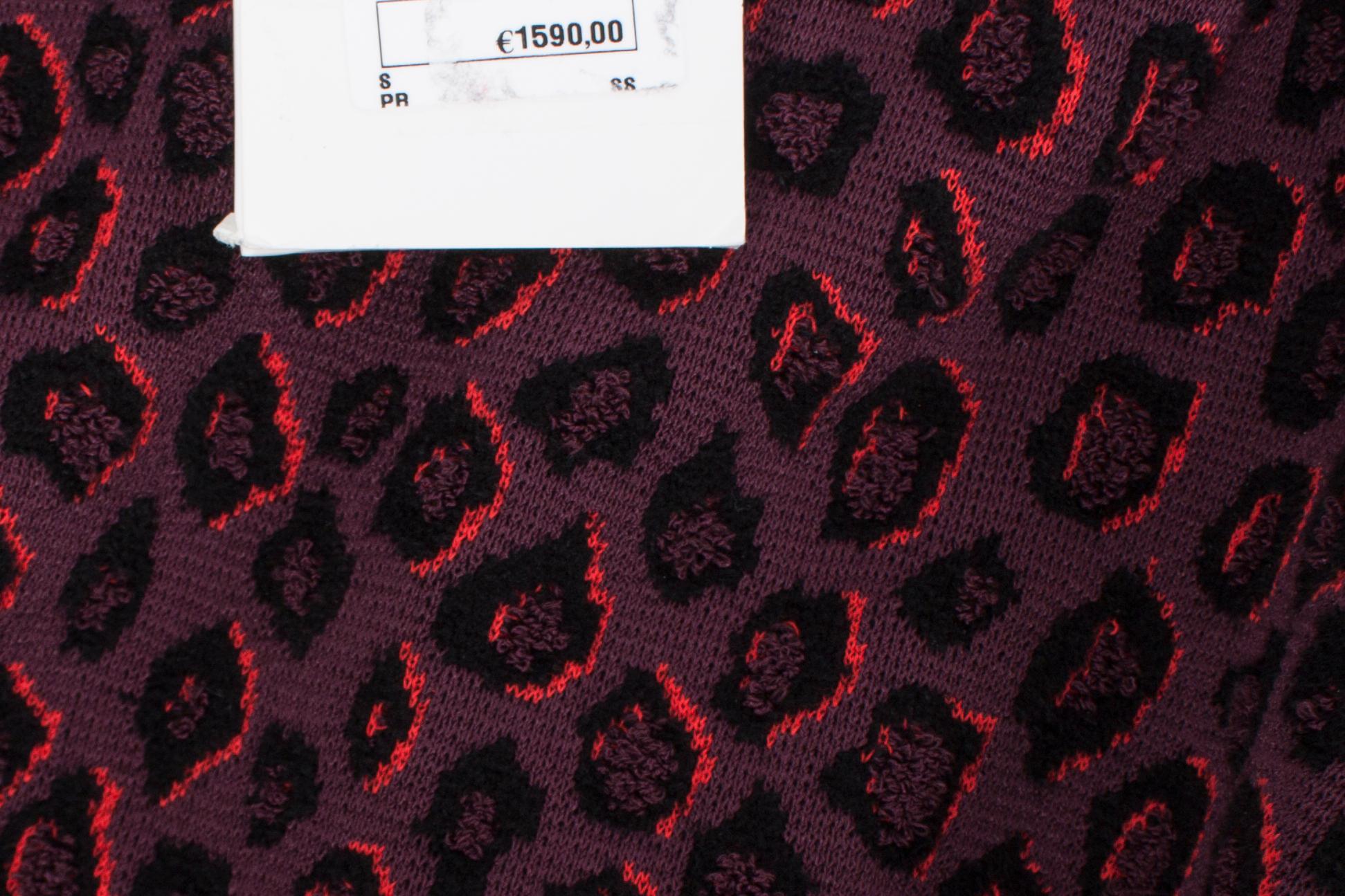 Givenchy, robe imprimée léopard de couleur aubergine. en vente 1