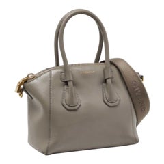 Givenchy Sport Mini in pelle beige Antigona Satchel