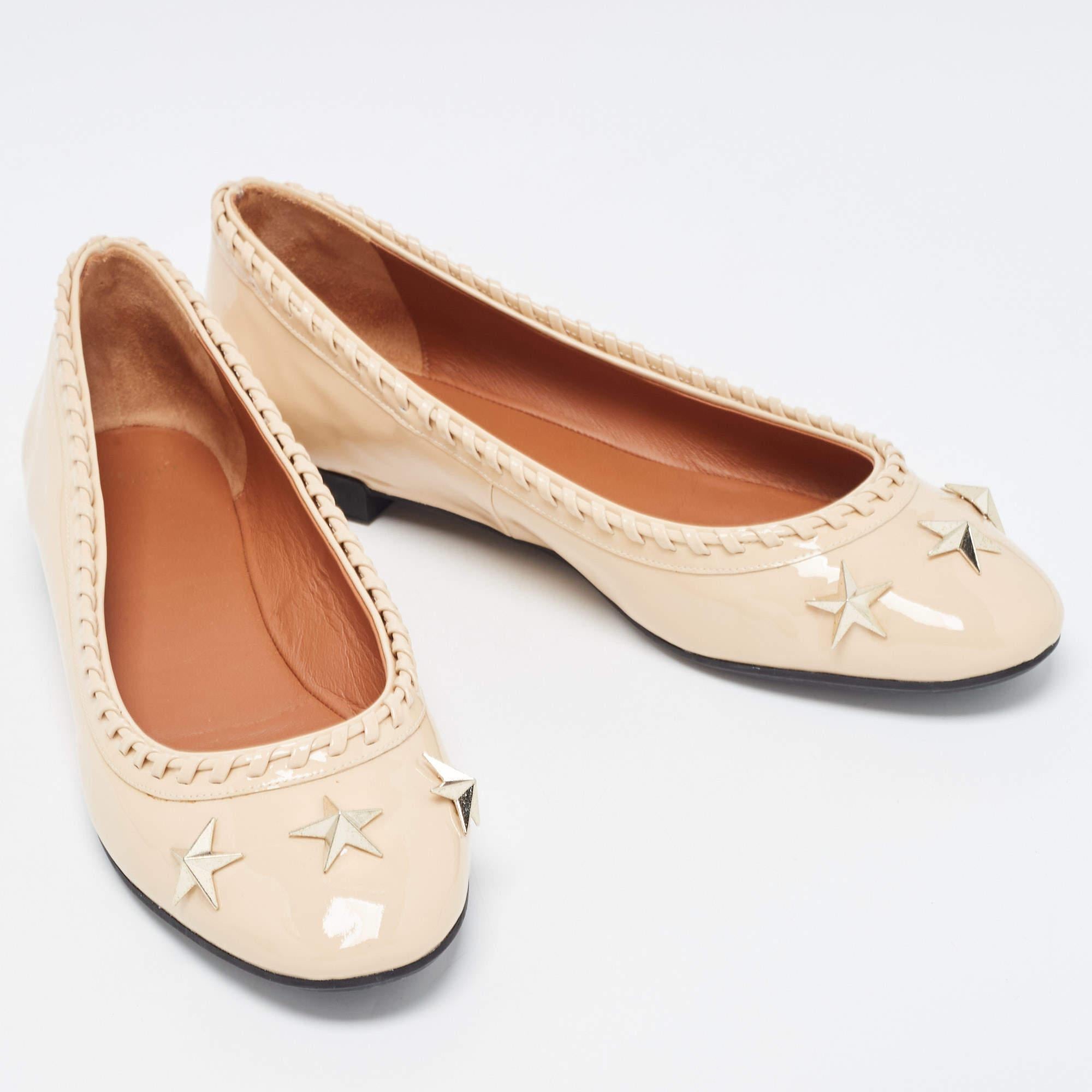 Givenchy Beige Patent Whipstitch Detail Star Studded Ballet Flats Size 39.5 2
