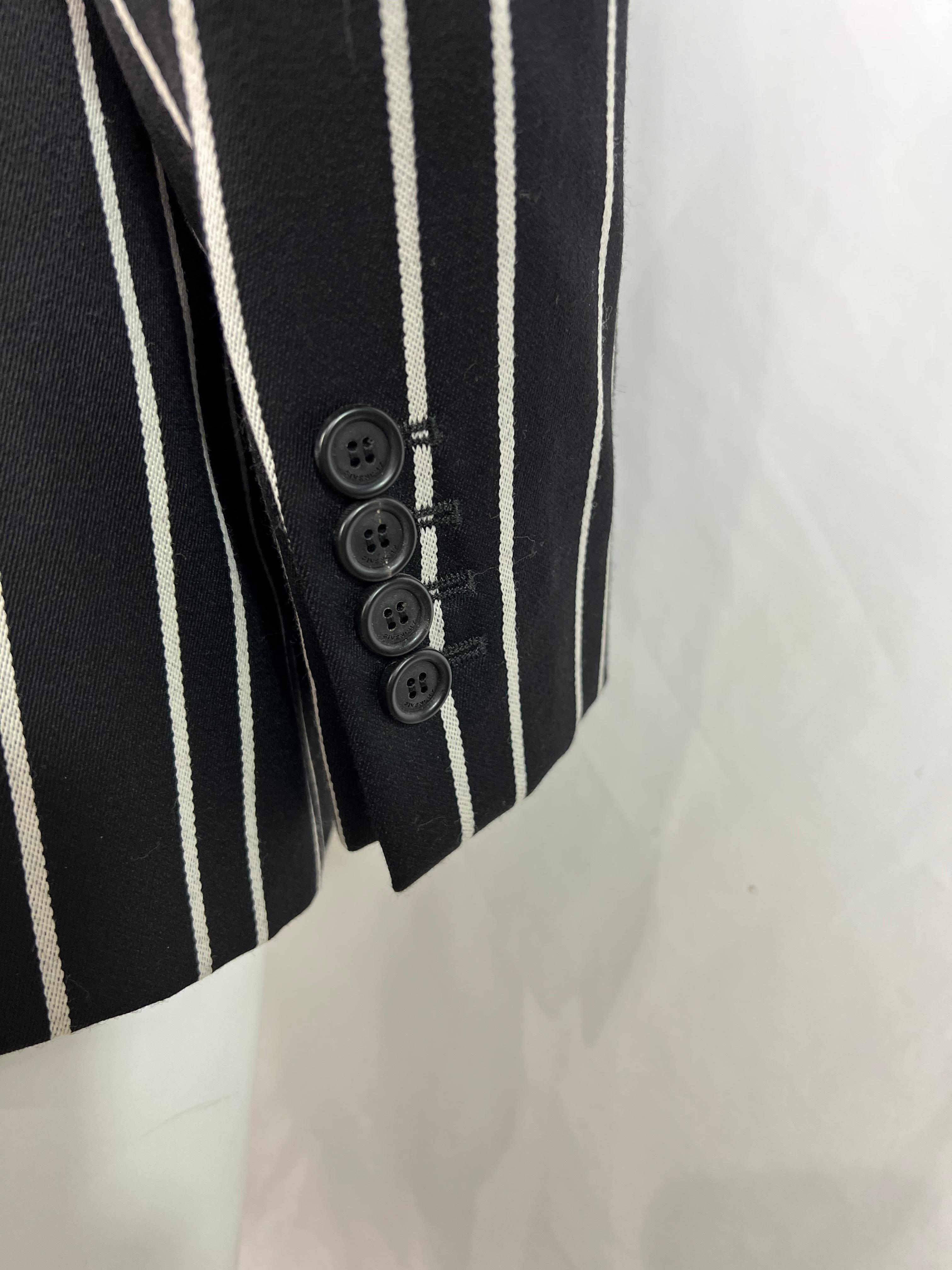 Givenchy Black and White Blazer Jacket, Size 40 For Sale 1