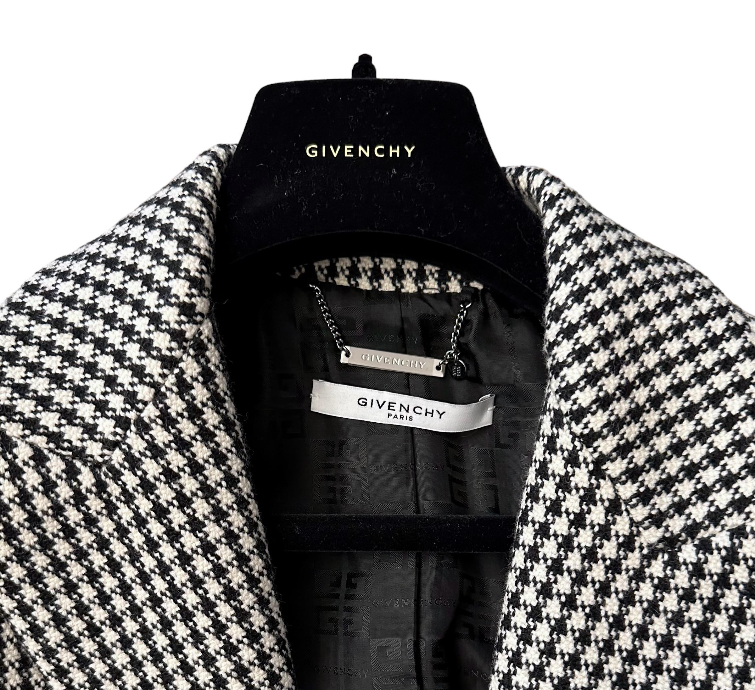 Givenchy Schwarzer und weißer Mantel mit Hahnentrittmuster Damen im Angebot