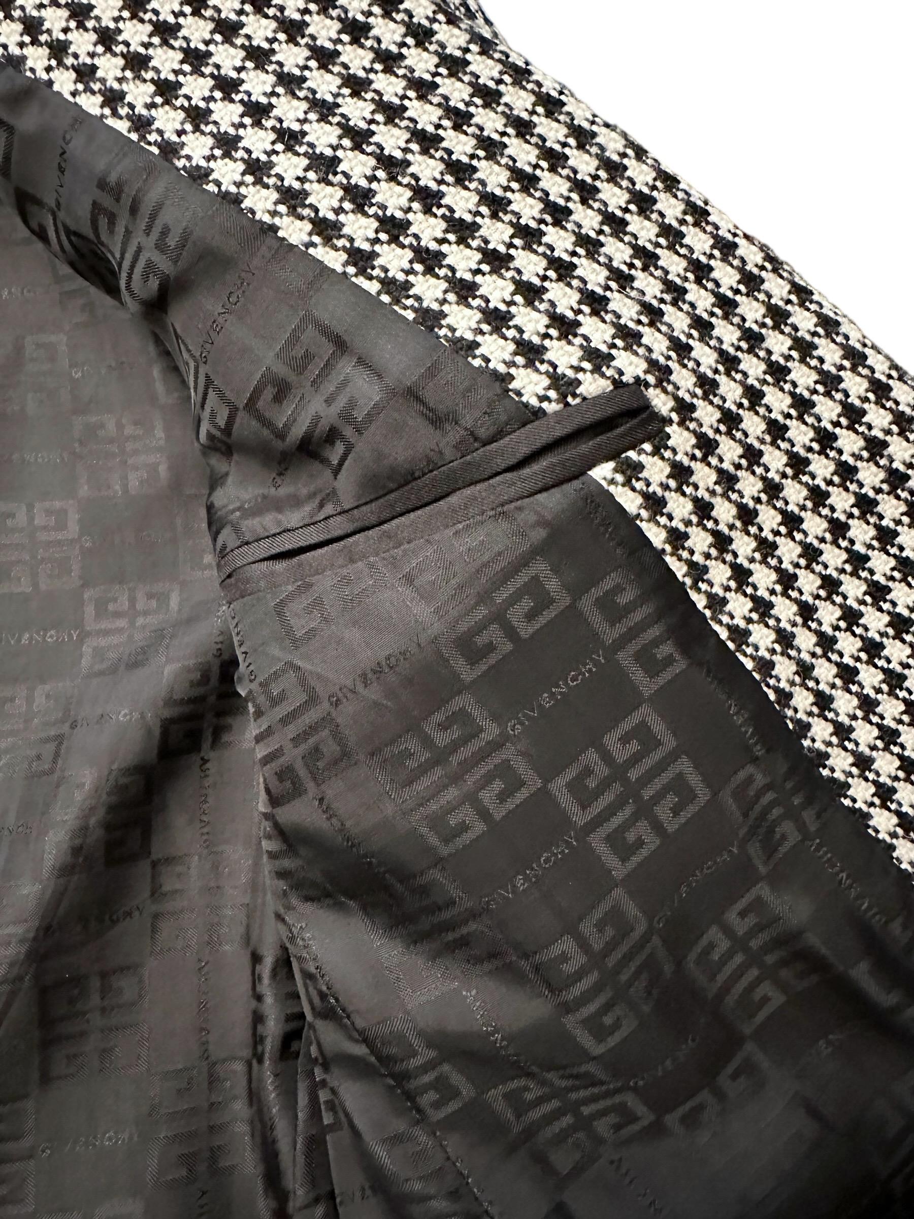 Givenchy Black and White Houndstooth Coat For Sale 3
