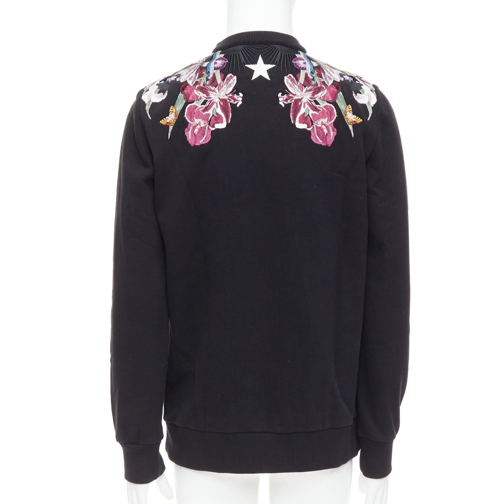 Uomo GIVENCHY Felpa nera in cotone con ricamo tropicale Bird of Paradise S in vendita
