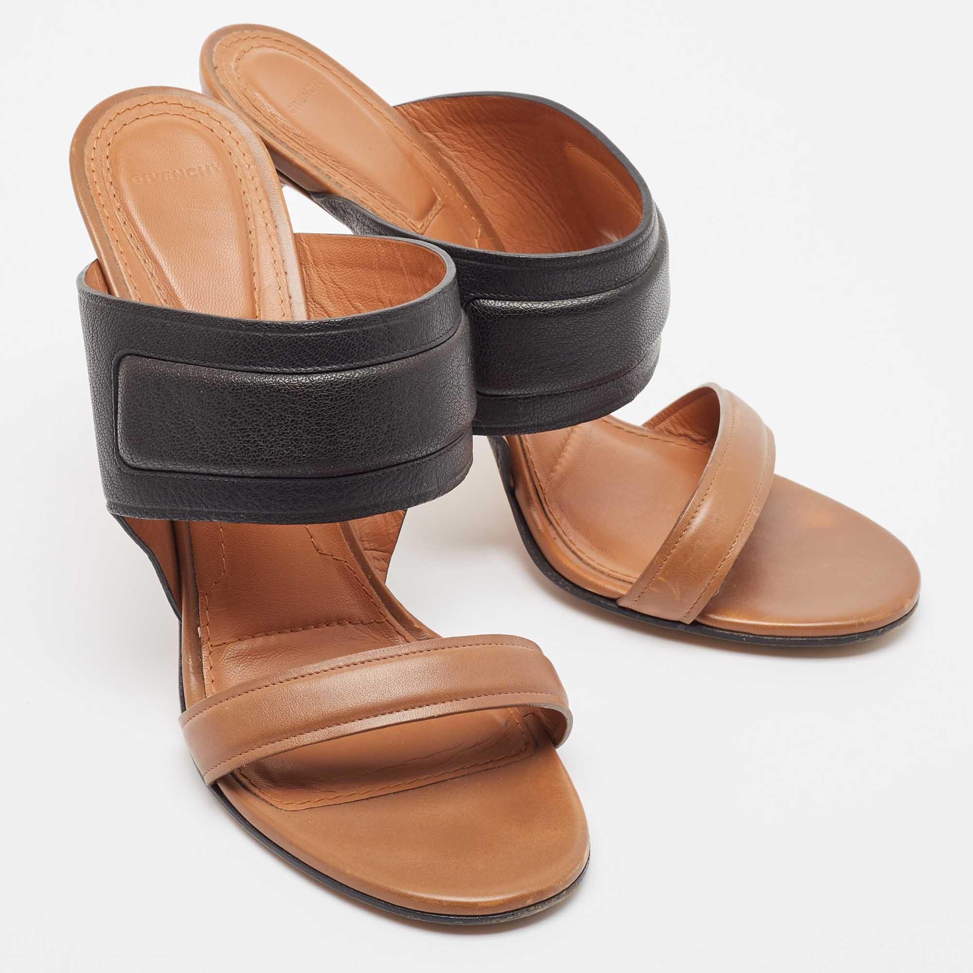 Women's Givenchy Black/Brown Leather Slide Sandals Size 41 For Sale