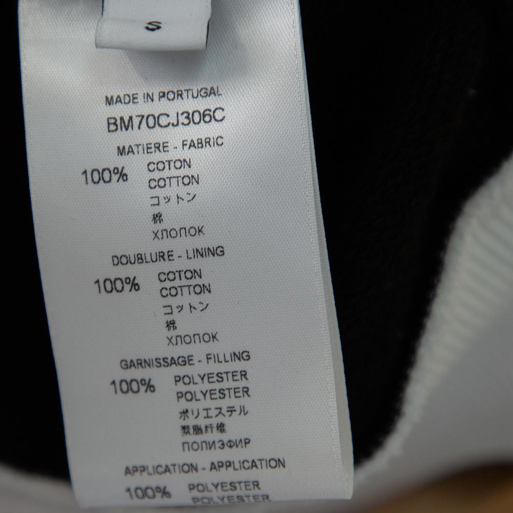 Givenchy Black Cotton Quilted Patch Detail Crewneck Sweatshirt S In Excellent Condition In Dubai, Al Qouz 2