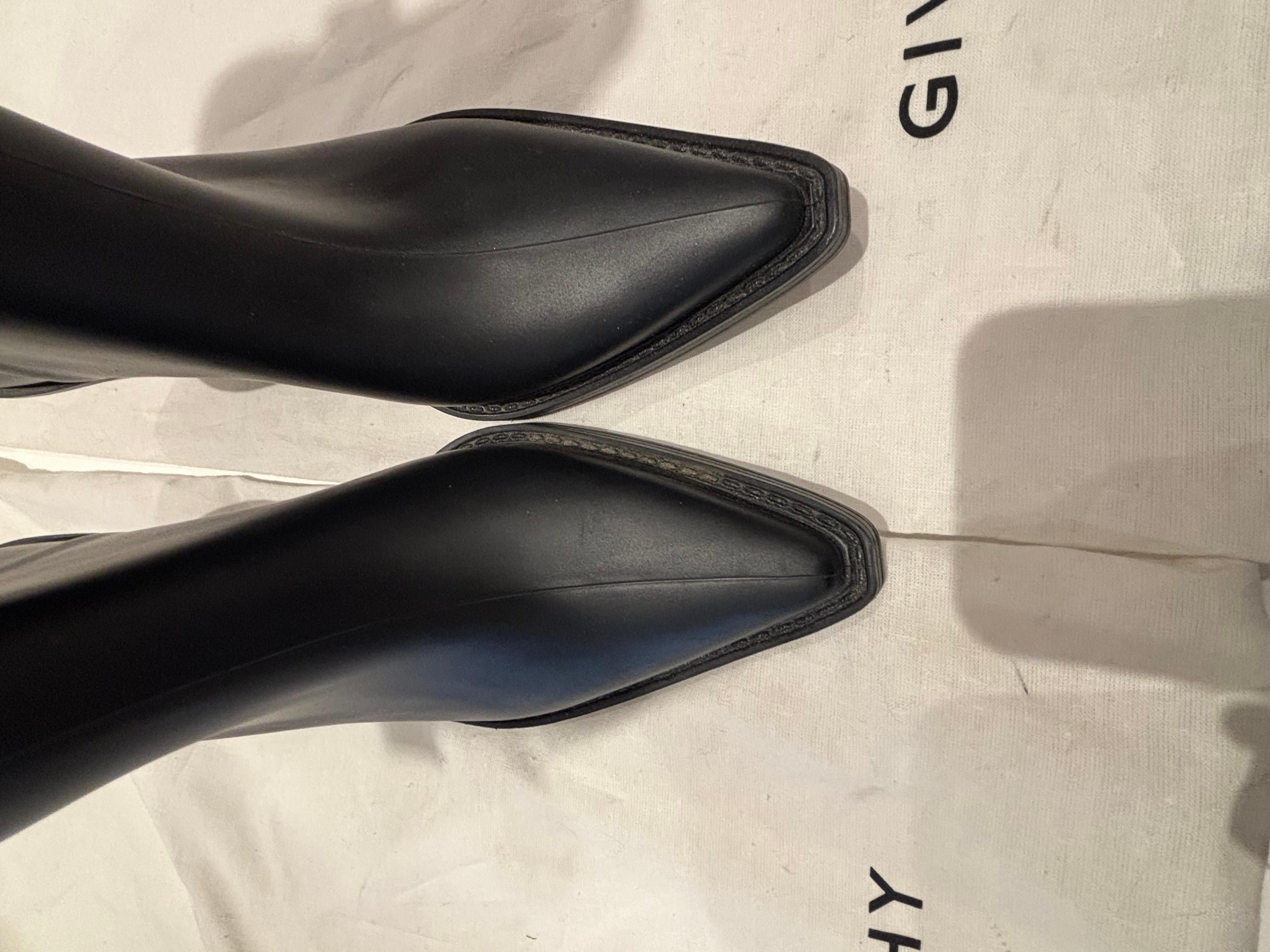 Givenchy  Botas de goma negras 